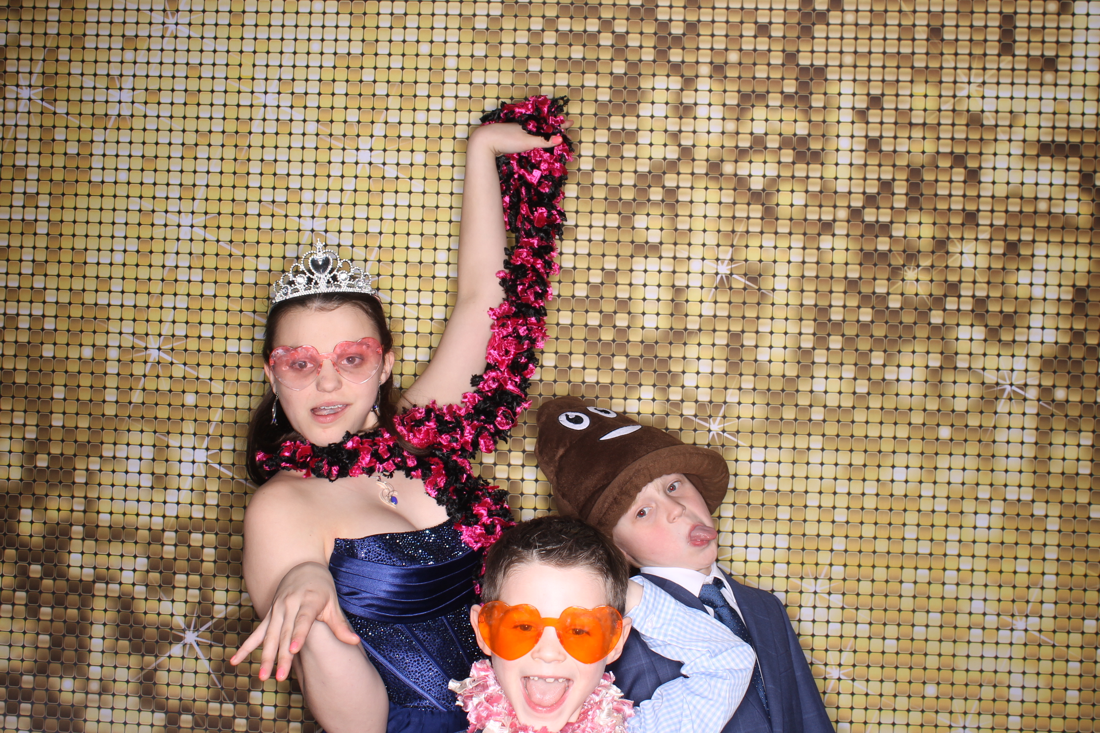 Celia' Bat Mitzvah | View more photos from the event at gallery.photoboothcincy.com/u/PhotoBoothCincy/Celia-Bat-Mitzvah