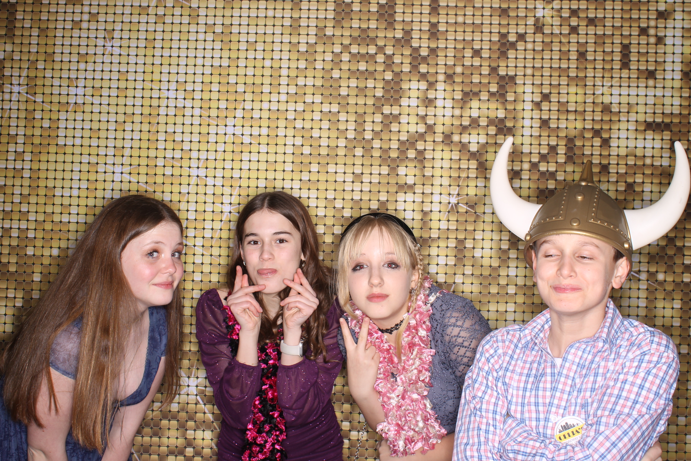 Celia' Bat Mitzvah | View more photos from the event at gallery.photoboothcincy.com/u/PhotoBoothCincy/Celia-Bat-Mitzvah