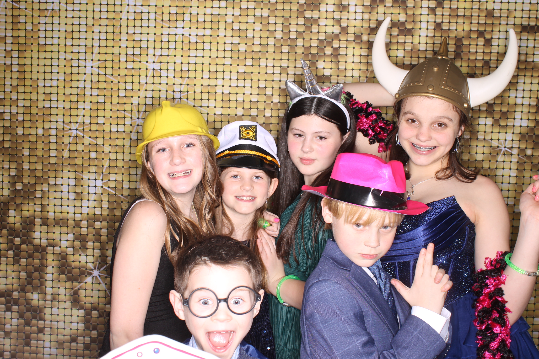 Celia' Bat Mitzvah | View more photos from the event at gallery.photoboothcincy.com/u/PhotoBoothCincy/Celia-Bat-Mitzvah