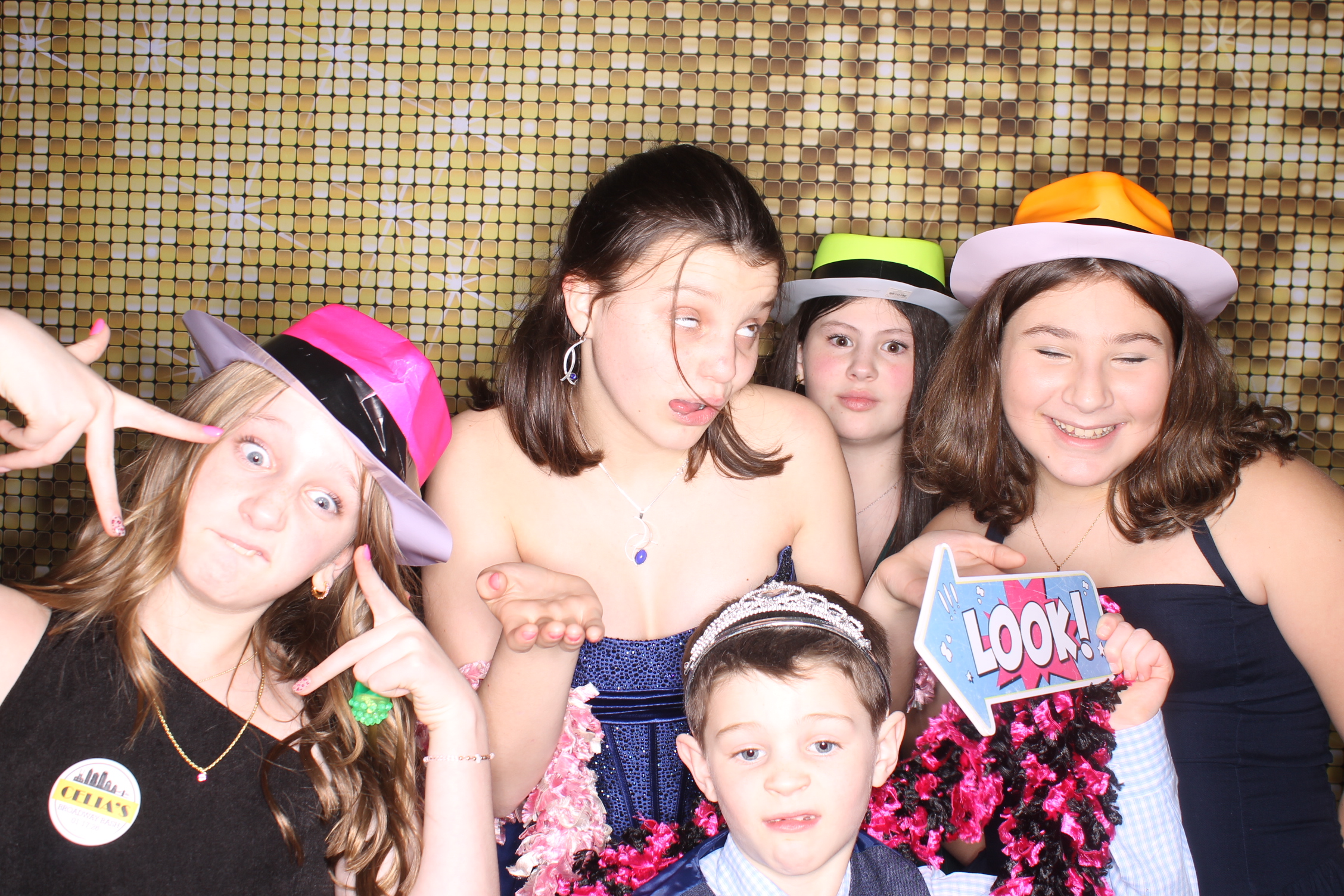 Celia' Bat Mitzvah | View more photos from the event at gallery.photoboothcincy.com/u/PhotoBoothCincy/Celia-Bat-Mitzvah