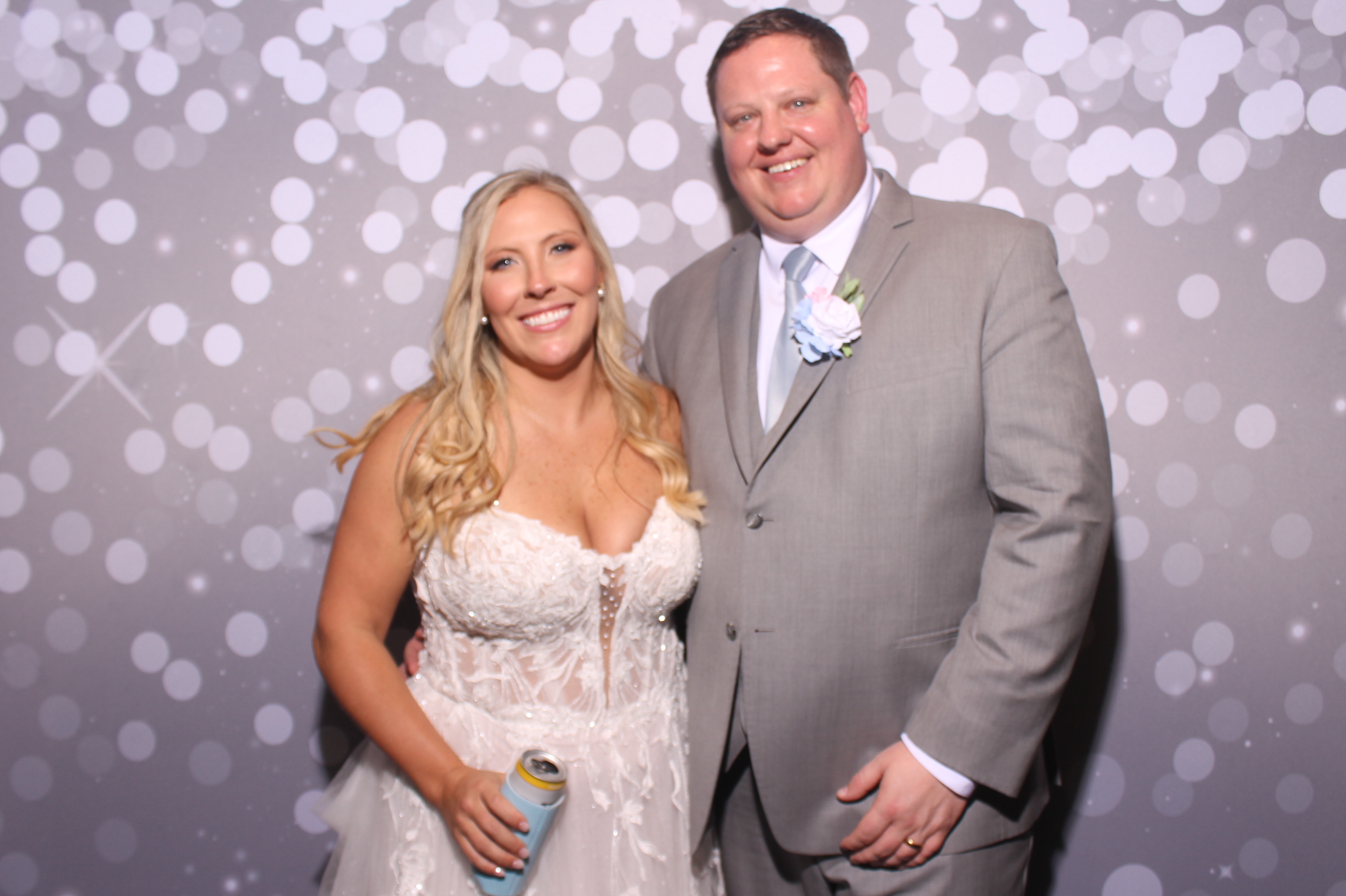 Chelsey & AJ Reception!! | View more photos from the event at gallery.photoboothcincy.com/u/PhotoBoothCincy/Chelsey-AJ-Reception