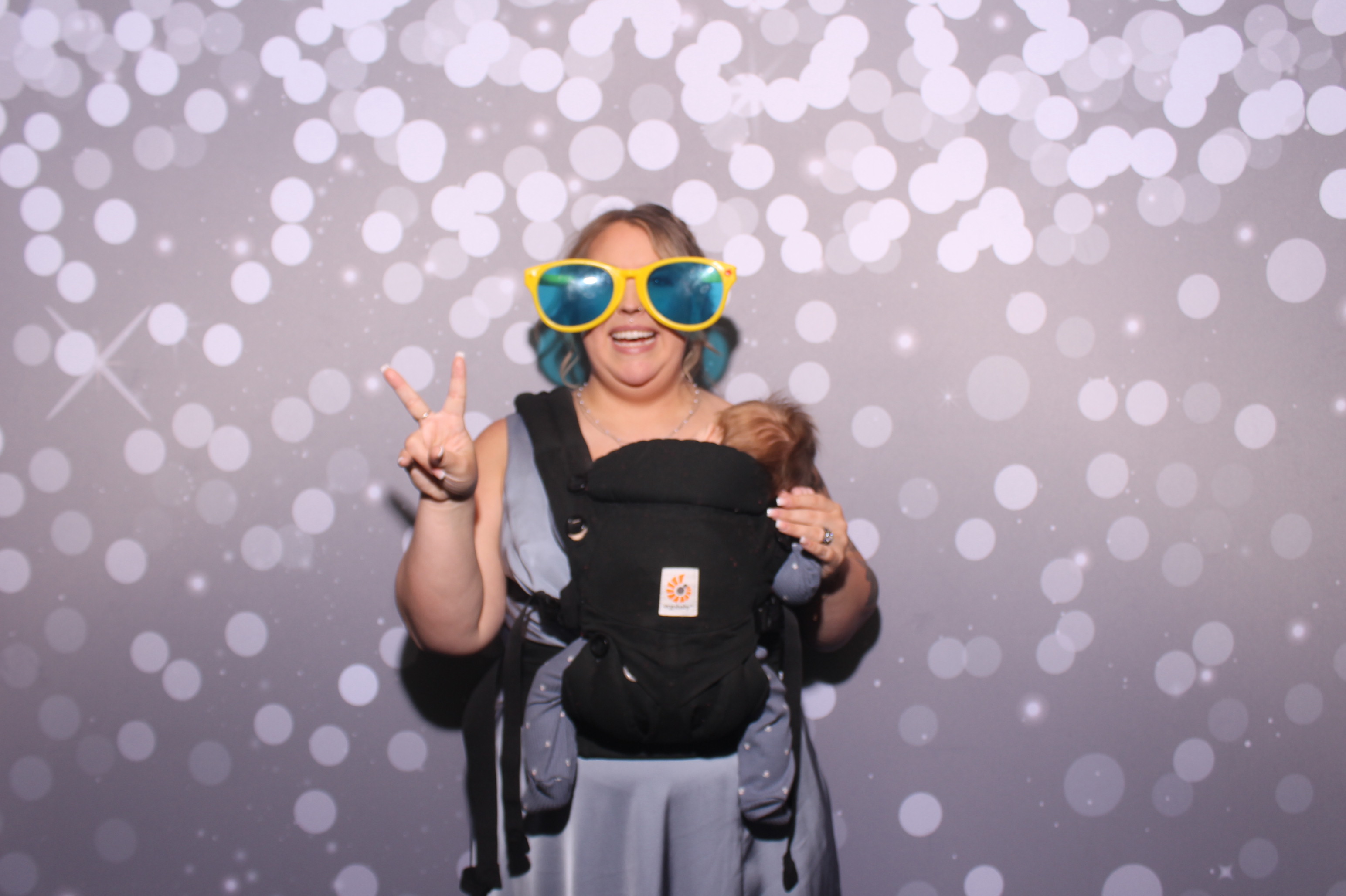 Chelsey & AJ Reception!! | View more photos from the event at gallery.photoboothcincy.com/u/PhotoBoothCincy/Chelsey-AJ-Reception