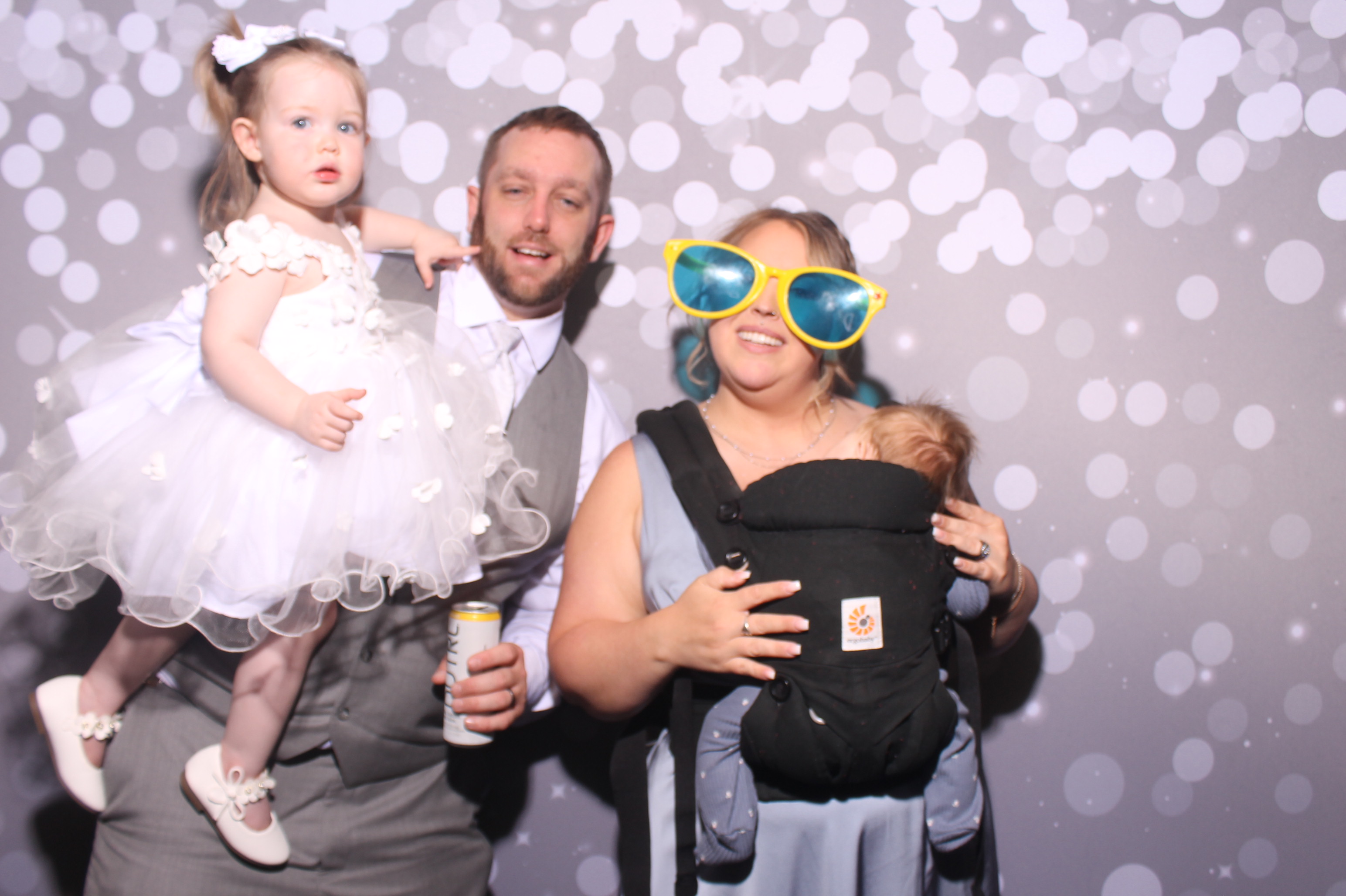 Chelsey & AJ Reception!! | View more photos from the event at gallery.photoboothcincy.com/u/PhotoBoothCincy/Chelsey-AJ-Reception