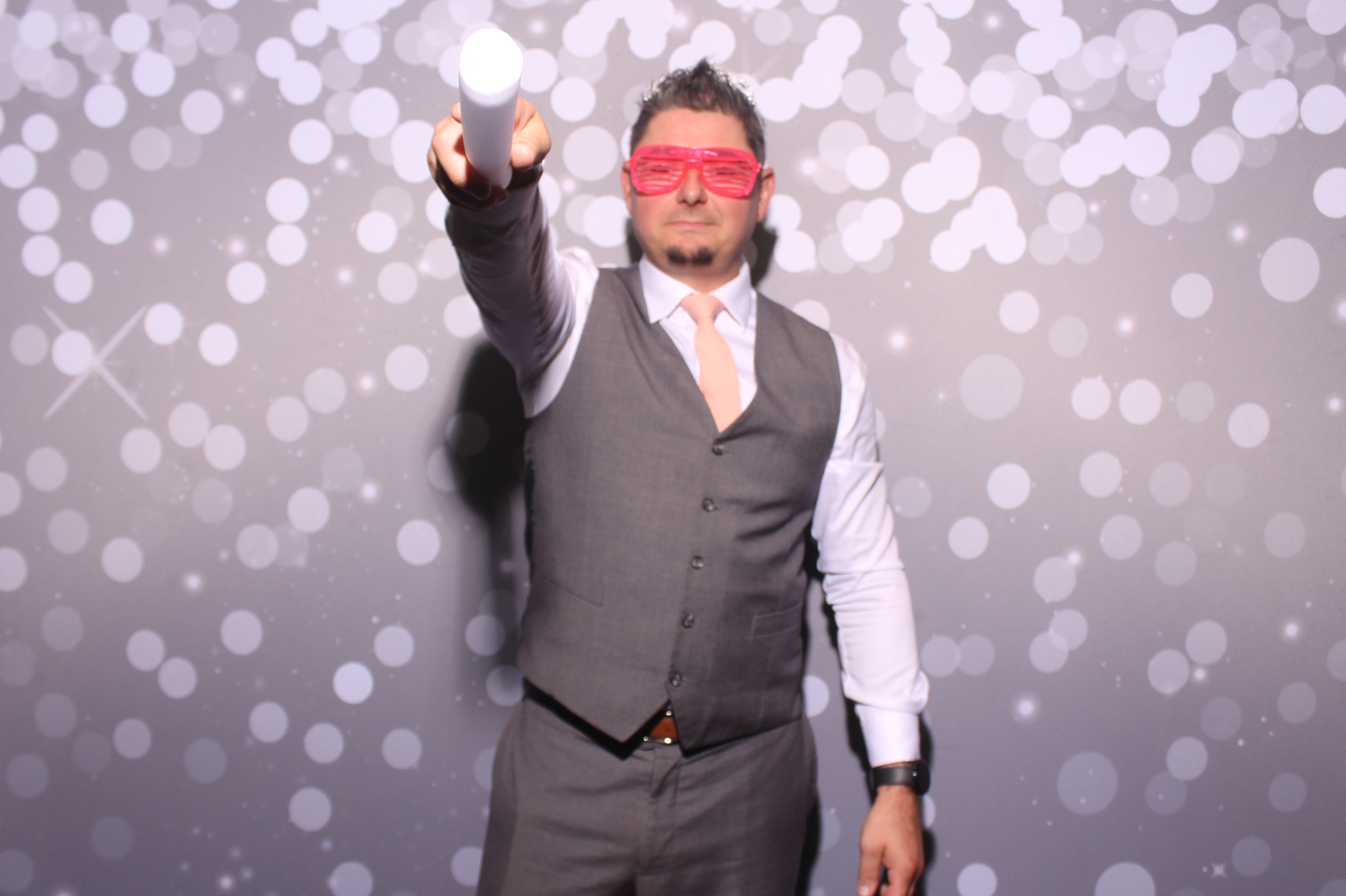 Chelsey & AJ Reception!! | View more photos from the event at gallery.photoboothcincy.com/u/PhotoBoothCincy/Chelsey-AJ-Reception