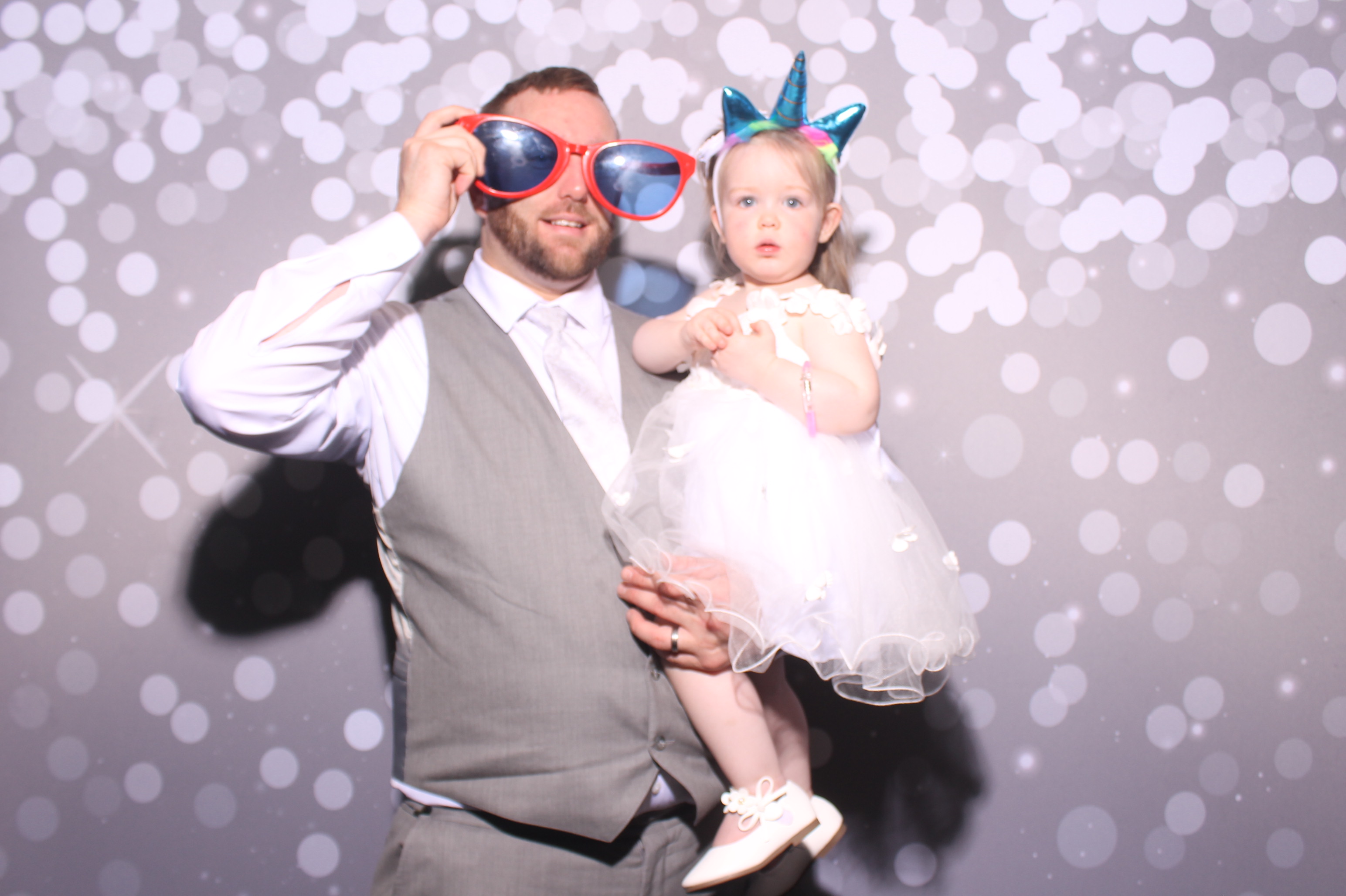 Chelsey & AJ Reception!! | View more photos from the event at gallery.photoboothcincy.com/u/PhotoBoothCincy/Chelsey-AJ-Reception