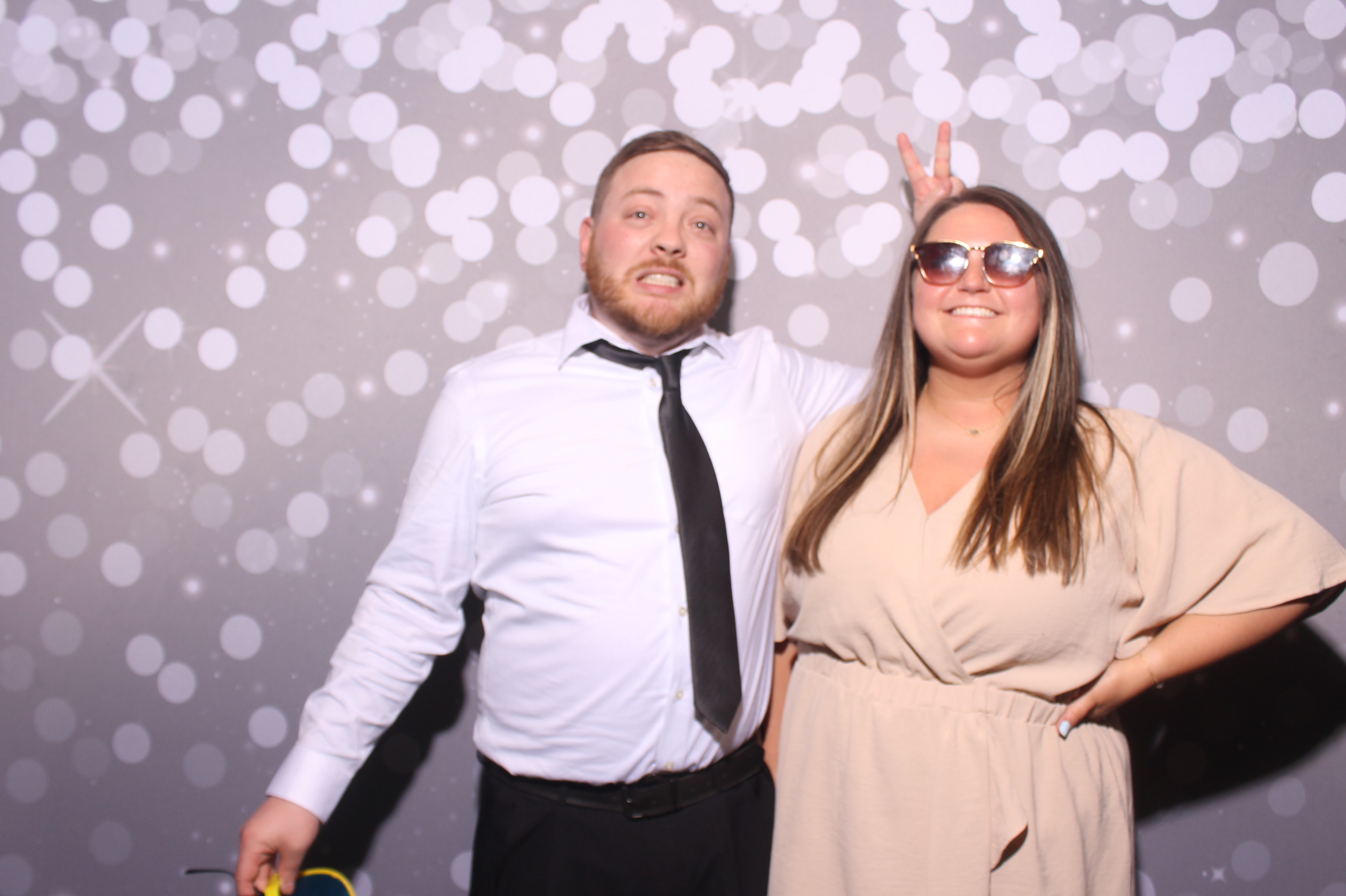 Chelsey & AJ Reception!! | View more photos from the event at gallery.photoboothcincy.com/u/PhotoBoothCincy/Chelsey-AJ-Reception