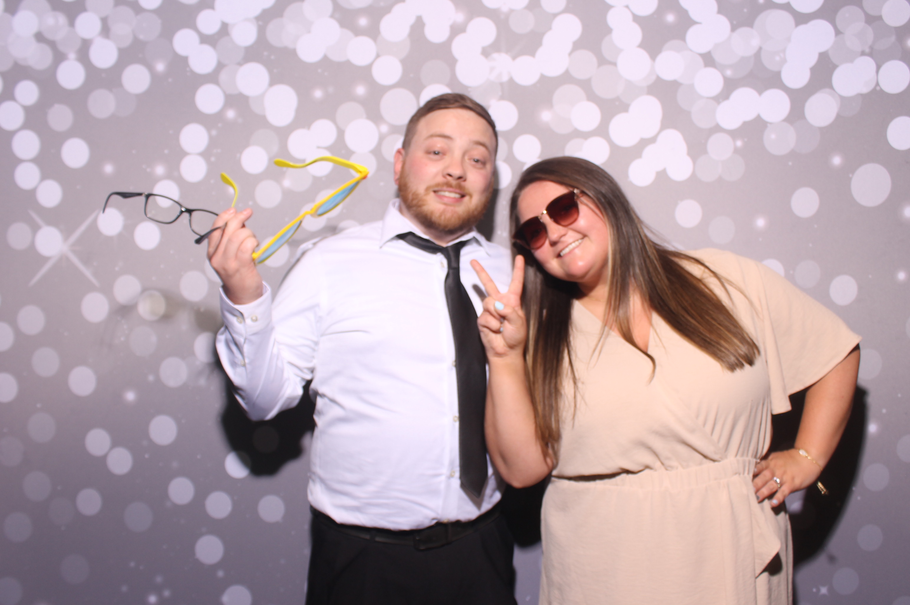 Chelsey & AJ Reception!! | View more photos from the event at gallery.photoboothcincy.com/u/PhotoBoothCincy/Chelsey-AJ-Reception
