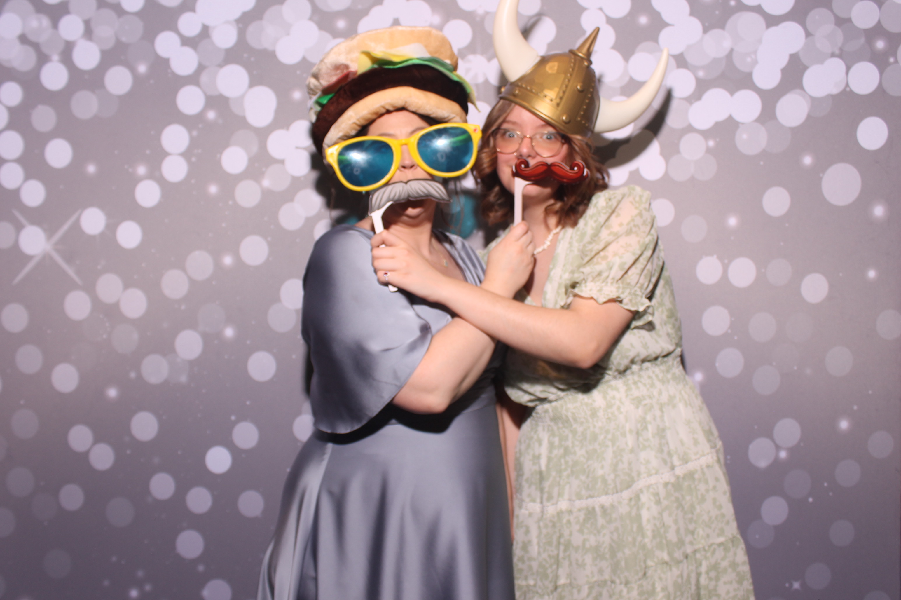 Chelsey & AJ Reception!! | View more photos from the event at gallery.photoboothcincy.com/u/PhotoBoothCincy/Chelsey-AJ-Reception