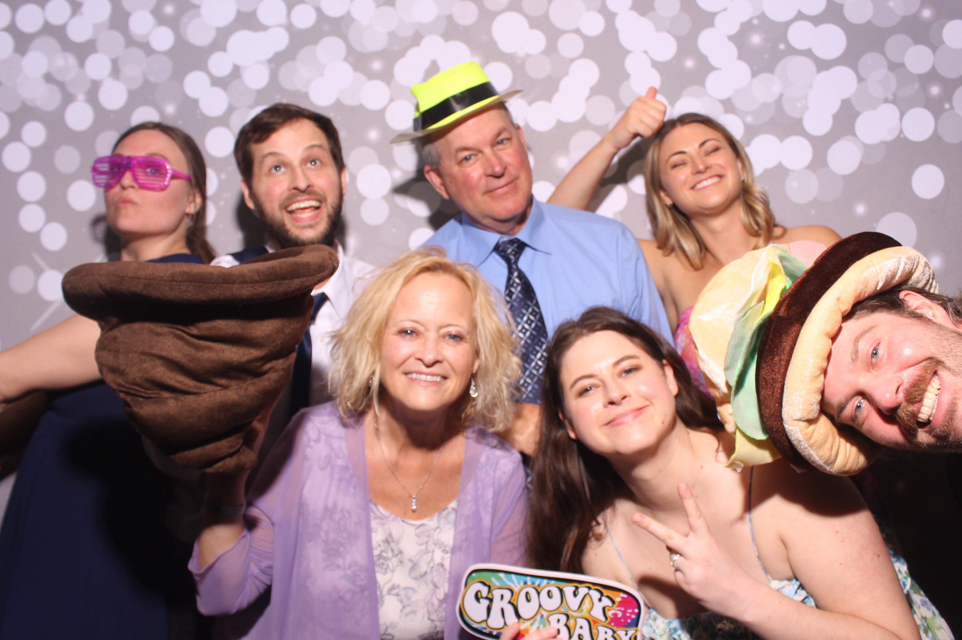 Chelsey & AJ Reception!! | View more photos from the event at gallery.photoboothcincy.com/u/PhotoBoothCincy/Chelsey-AJ-Reception