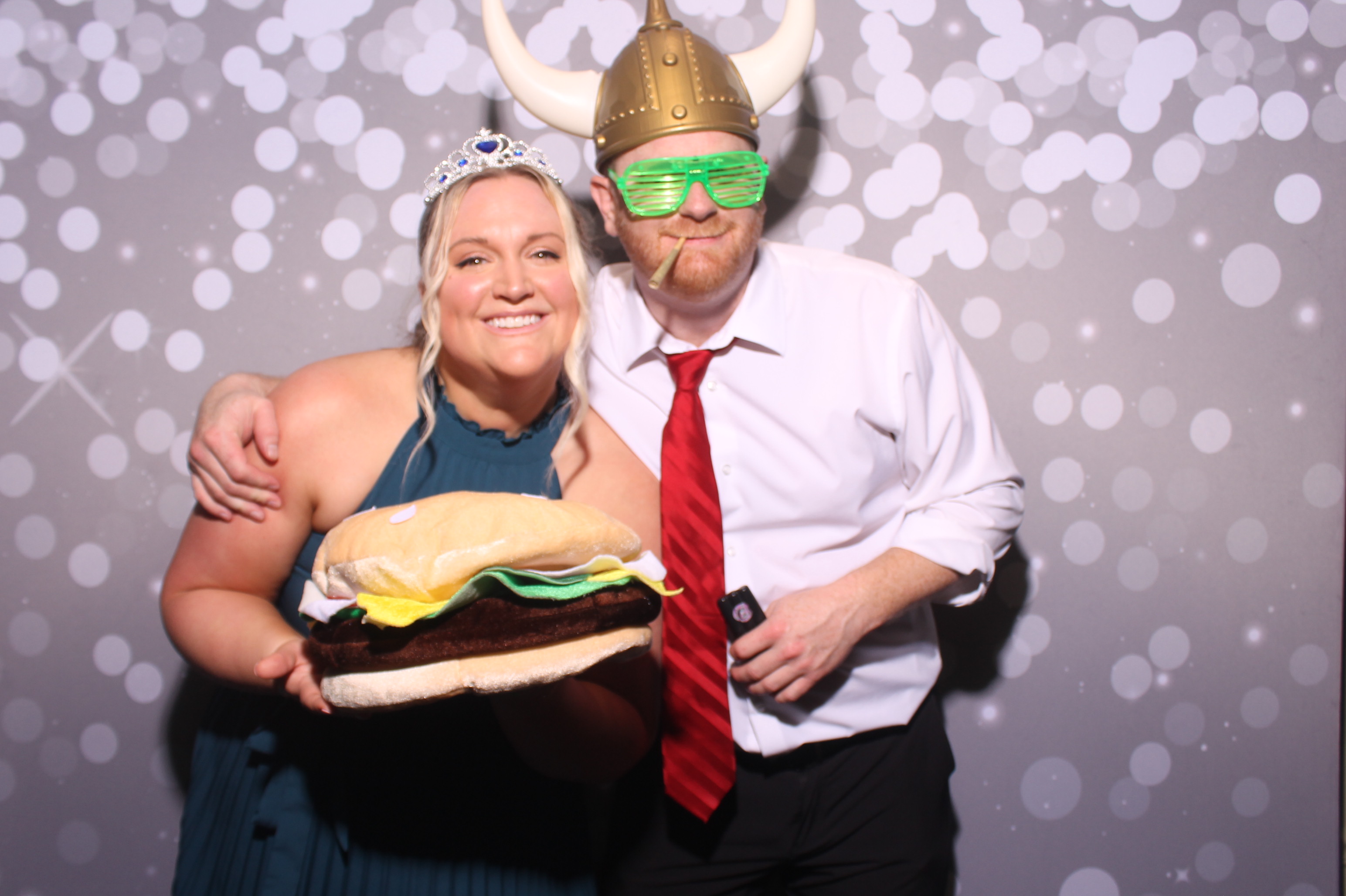 Chelsey & AJ Reception!! | View more photos from the event at gallery.photoboothcincy.com/u/PhotoBoothCincy/Chelsey-AJ-Reception