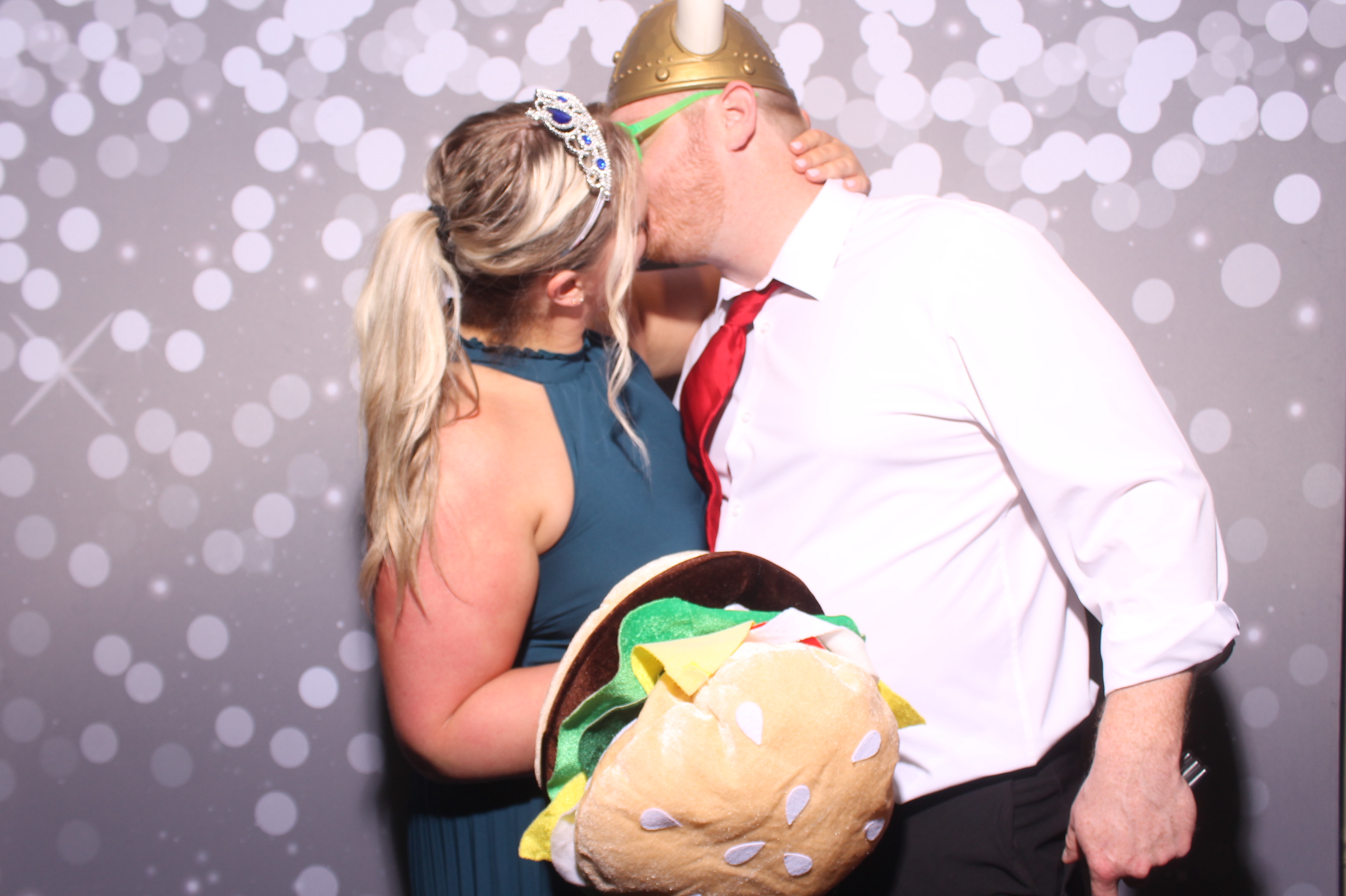 Chelsey & AJ Reception!! | View more photos from the event at gallery.photoboothcincy.com/u/PhotoBoothCincy/Chelsey-AJ-Reception