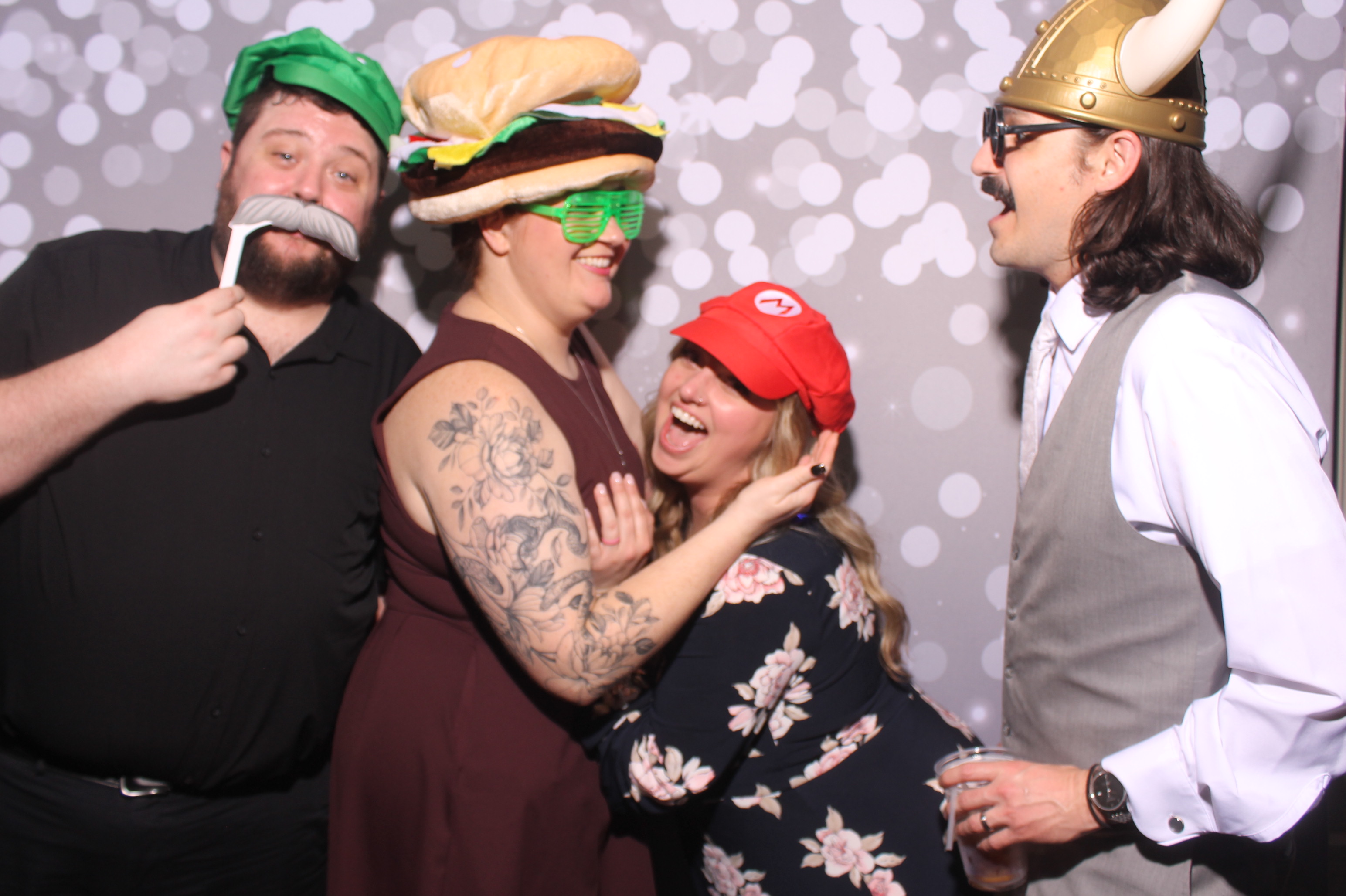 Chelsey & AJ Reception!! | View more photos from the event at gallery.photoboothcincy.com/u/PhotoBoothCincy/Chelsey-AJ-Reception