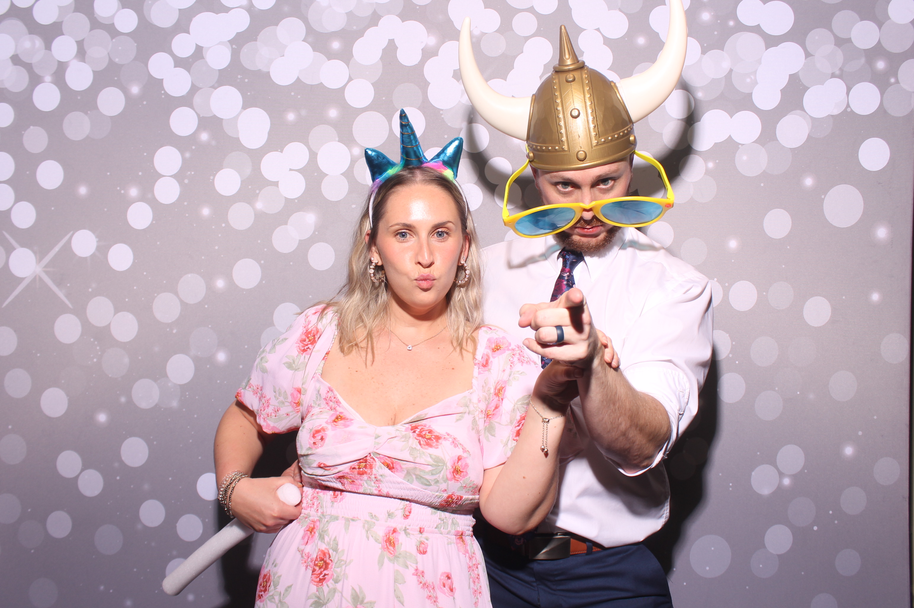 Chelsey & AJ Reception!! | View more photos from the event at gallery.photoboothcincy.com/u/PhotoBoothCincy/Chelsey-AJ-Reception