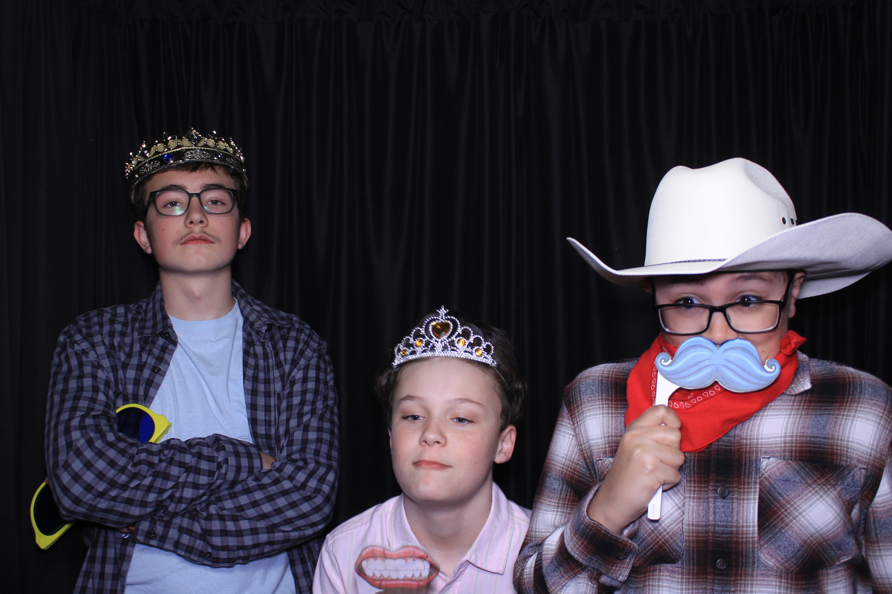 Chess Christian Middle School Western Dance | View more photos from the event at gallery.photoboothcincy.com/u/PhotoBoothCincy/Chess-Christian-Middle-School-Western-Dance