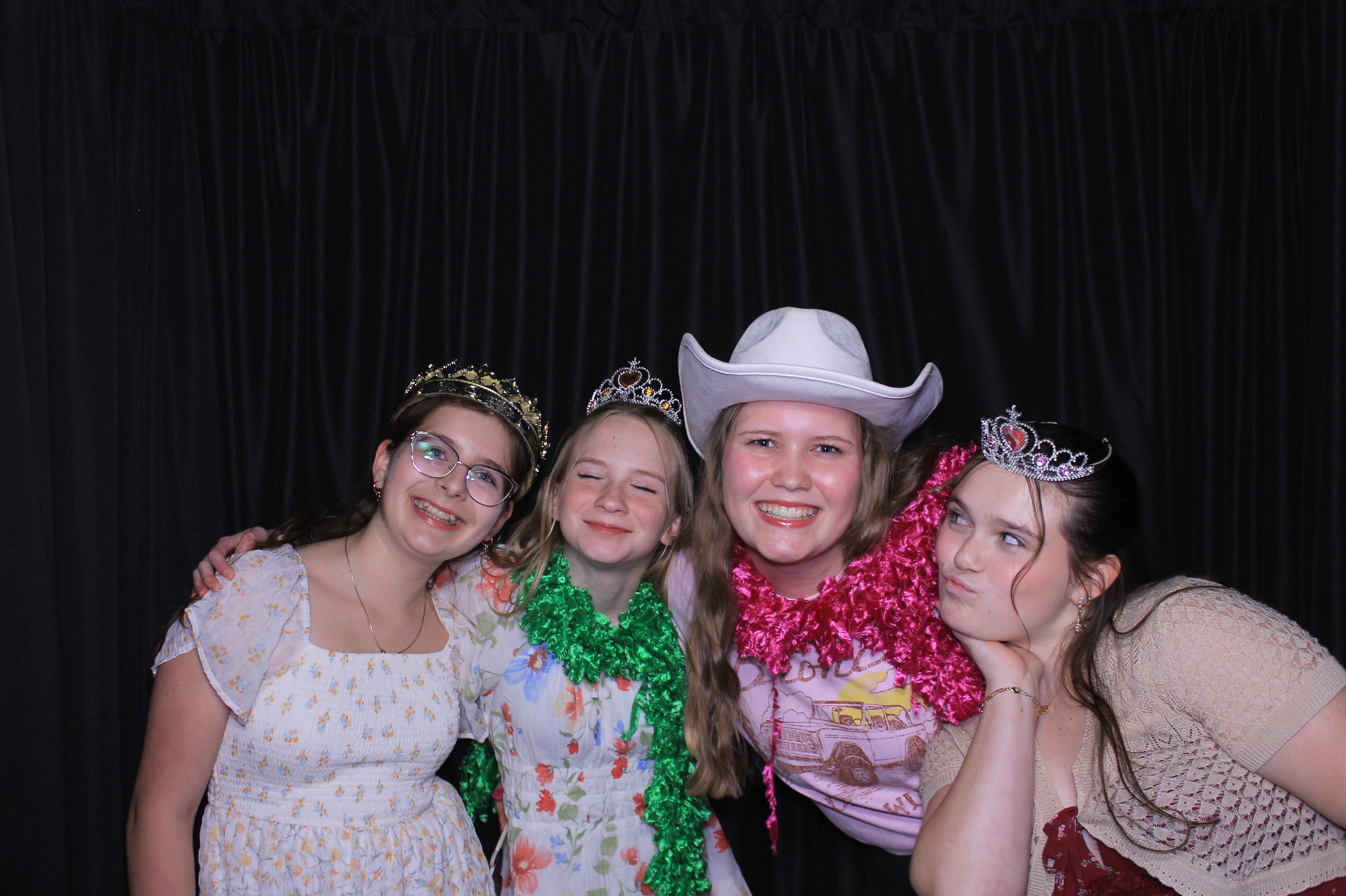Chess Christian Middle School Western Dance | View more photos from the event at gallery.photoboothcincy.com/u/PhotoBoothCincy/Chess-Christian-Middle-School-Western-Dance