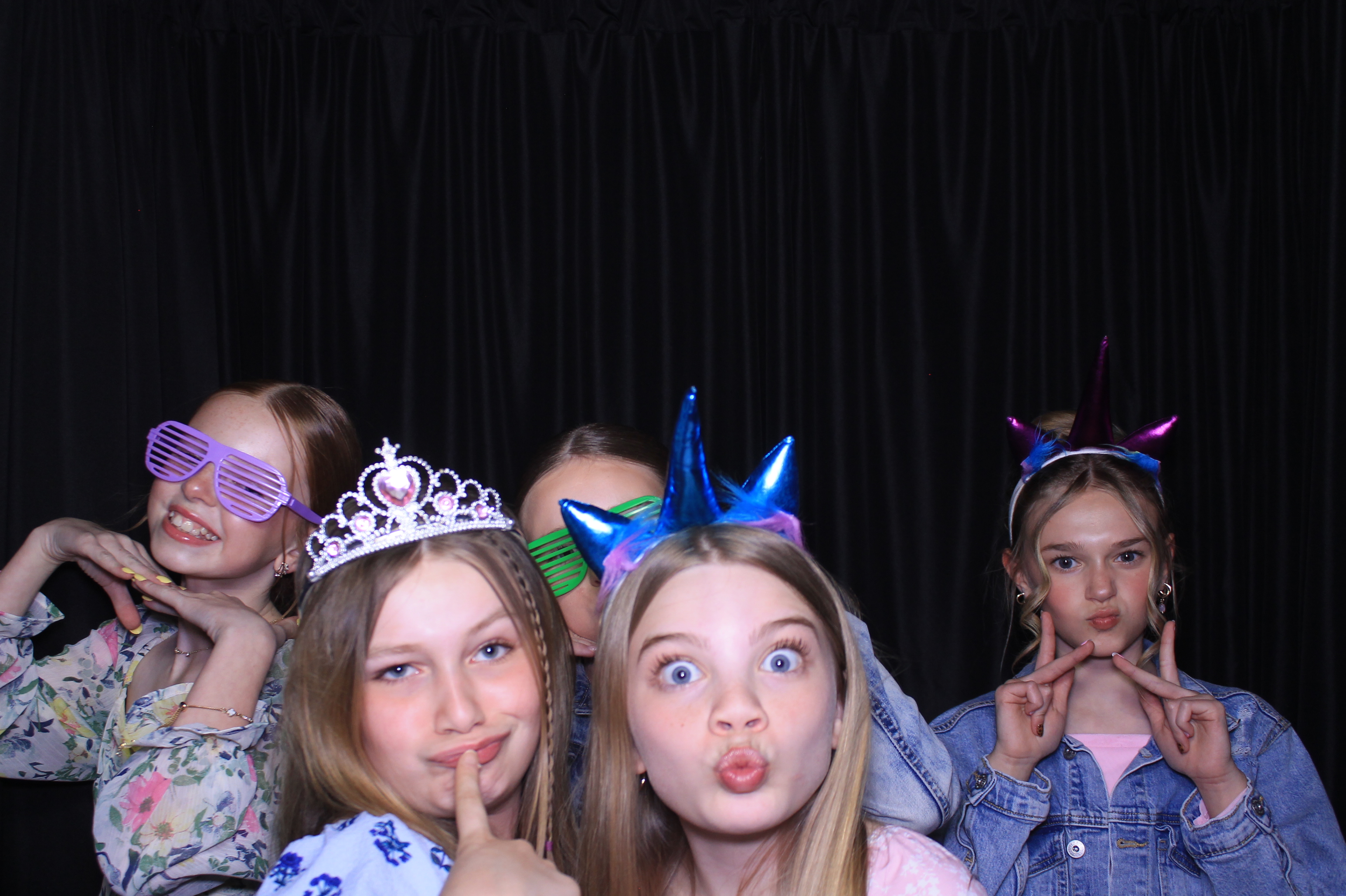 Chess Christian Middle School Western Dance | View more photos from the event at gallery.photoboothcincy.com/u/PhotoBoothCincy/Chess-Christian-Middle-School-Western-Dance