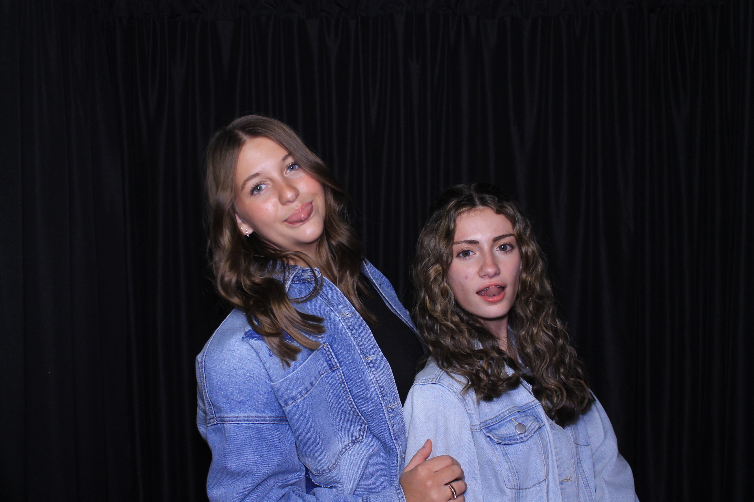 Chess Christian Middle School Western Dance | View more photos from the event at gallery.photoboothcincy.com/u/PhotoBoothCincy/Chess-Christian-Middle-School-Western-Dance