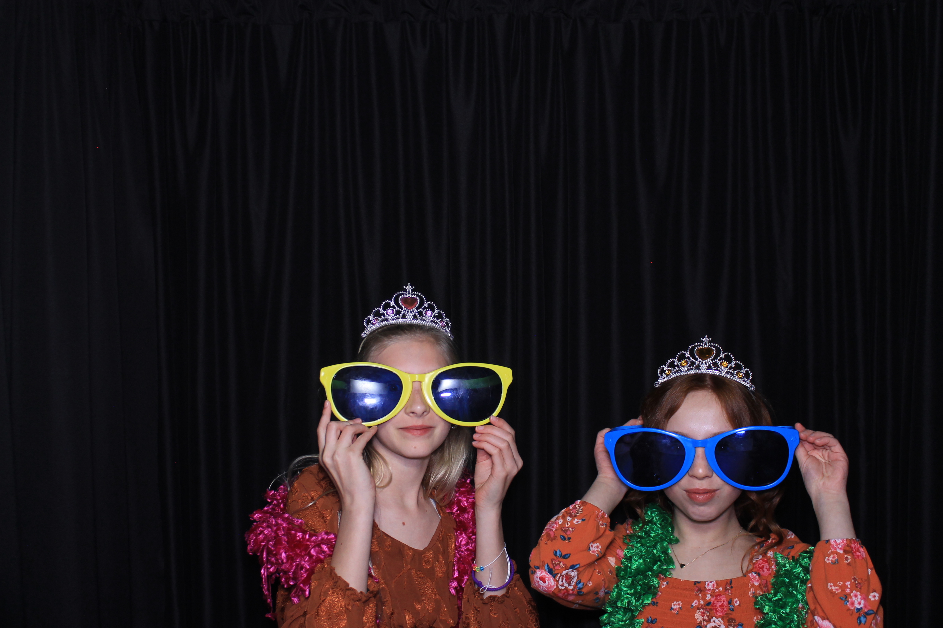 Chess Christian Middle School Western Dance | View more photos from the event at gallery.photoboothcincy.com/u/PhotoBoothCincy/Chess-Christian-Middle-School-Western-Dance