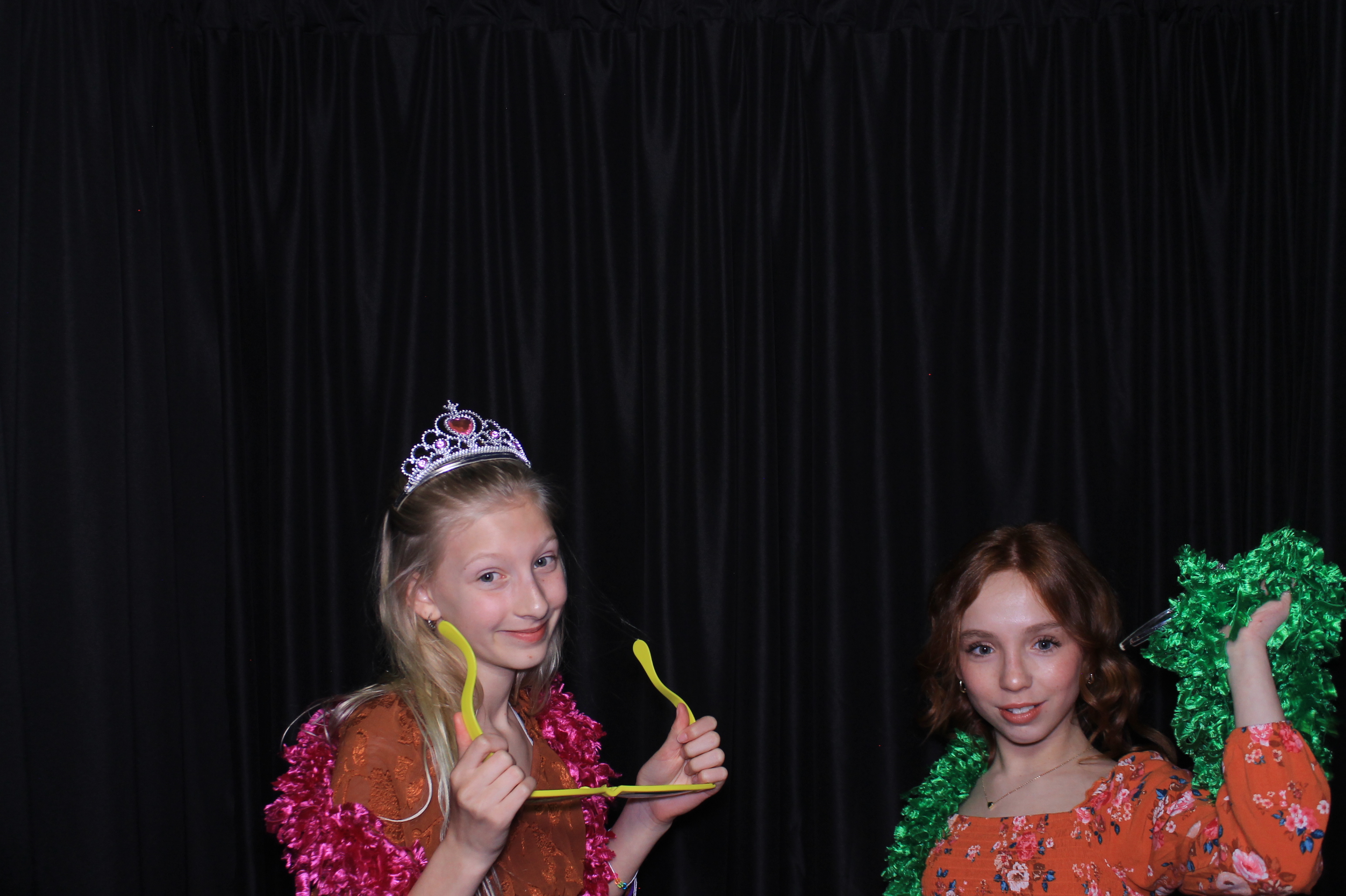Chess Christian Middle School Western Dance | View more photos from the event at gallery.photoboothcincy.com/u/PhotoBoothCincy/Chess-Christian-Middle-School-Western-Dance