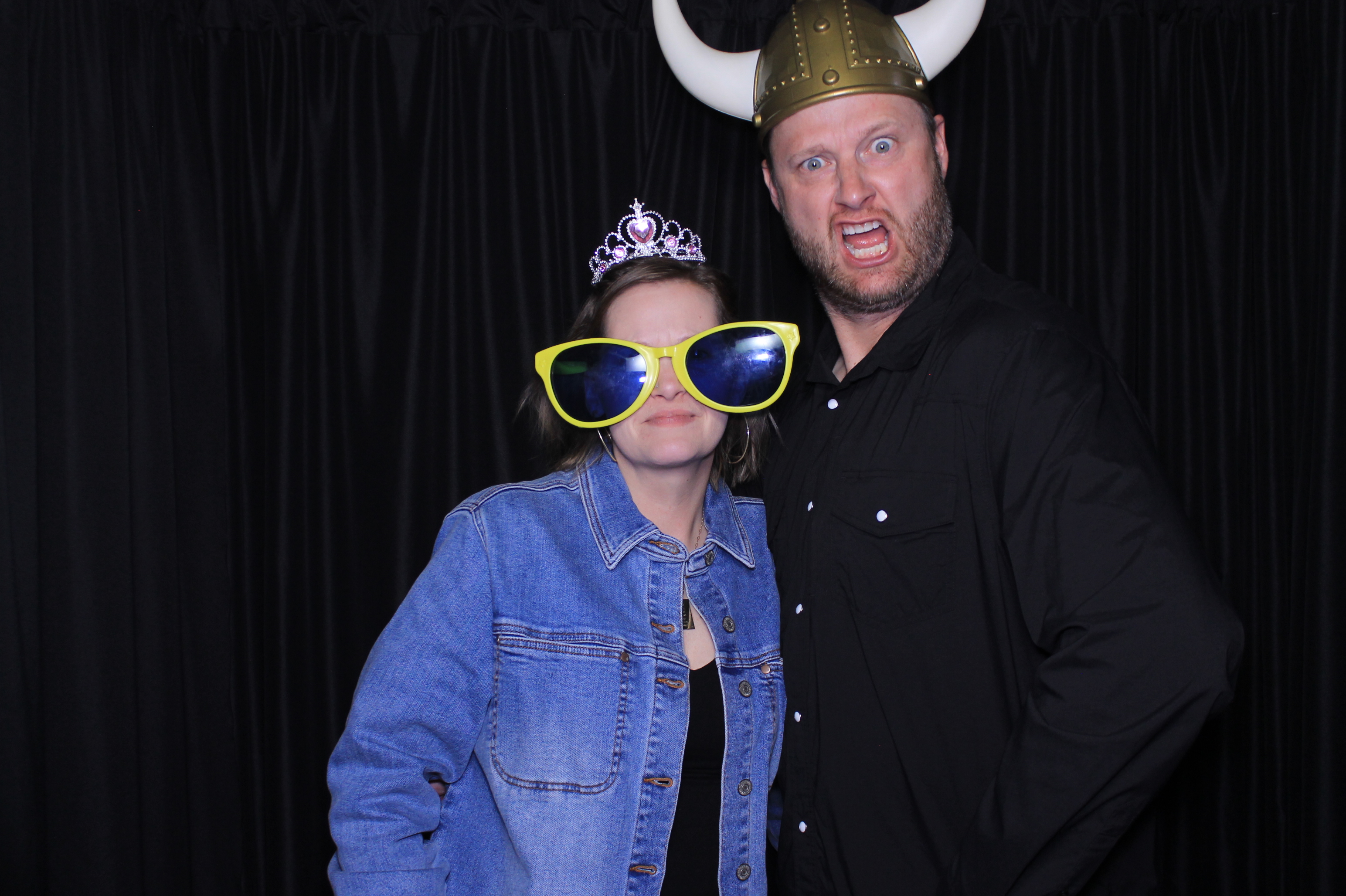 Chess Christian Middle School Western Dance | View more photos from the event at gallery.photoboothcincy.com/u/PhotoBoothCincy/Chess-Christian-Middle-School-Western-Dance