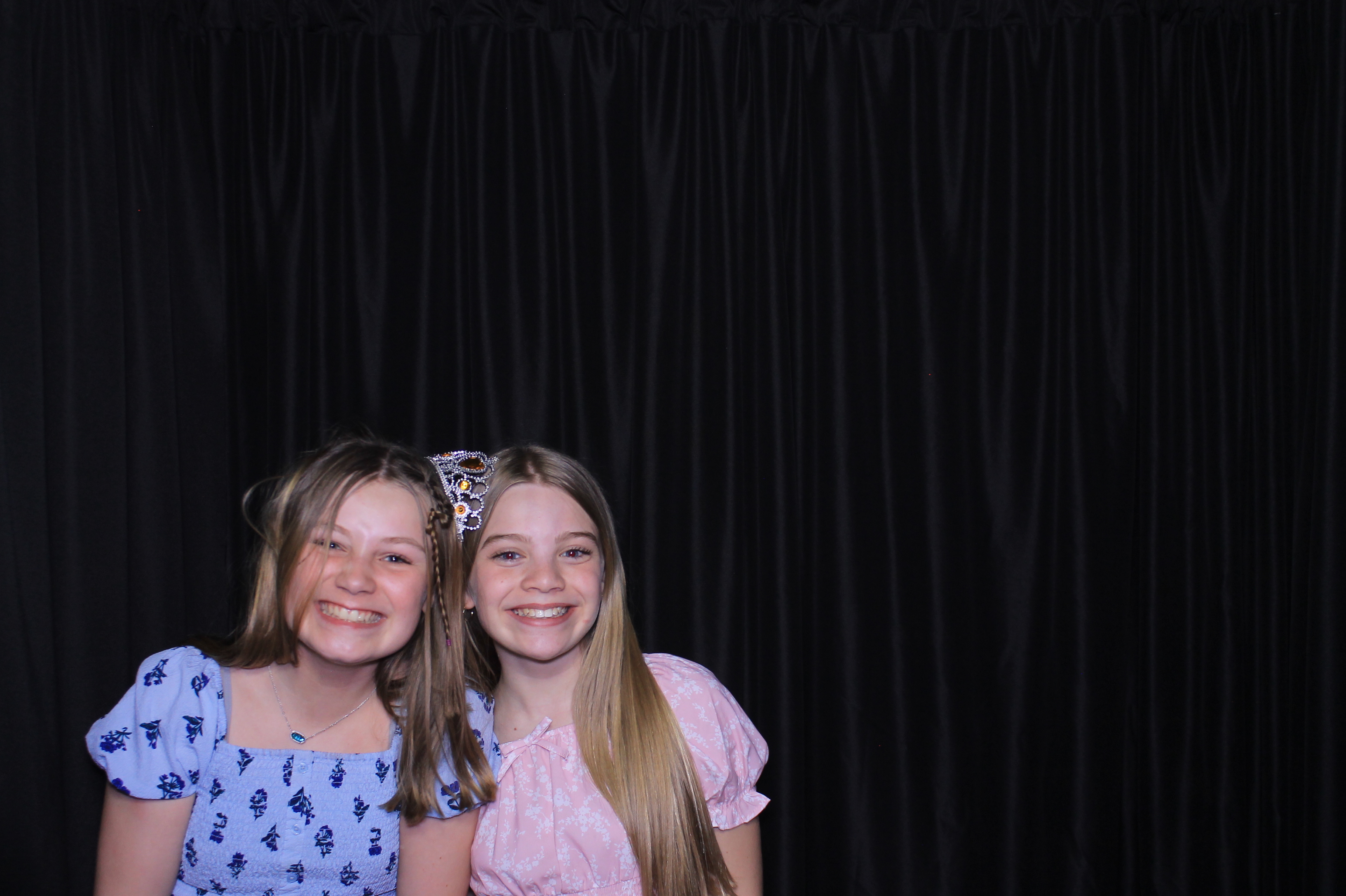 Chess Christian Middle School Western Dance | View more photos from the event at gallery.photoboothcincy.com/u/PhotoBoothCincy/Chess-Christian-Middle-School-Western-Dance