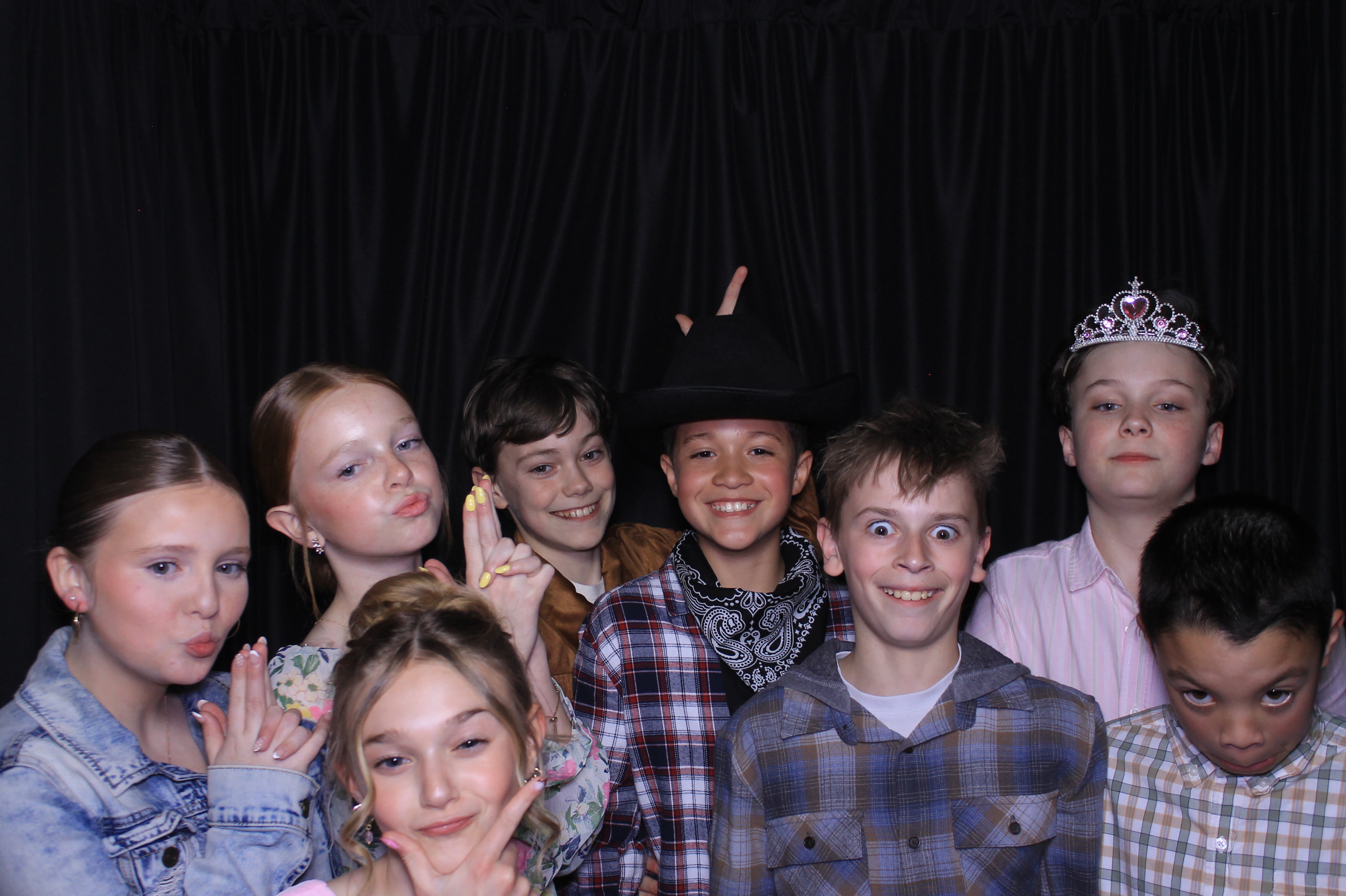 Chess Christian Middle School Western Dance | View more photos from the event at gallery.photoboothcincy.com/u/PhotoBoothCincy/Chess-Christian-Middle-School-Western-Dance