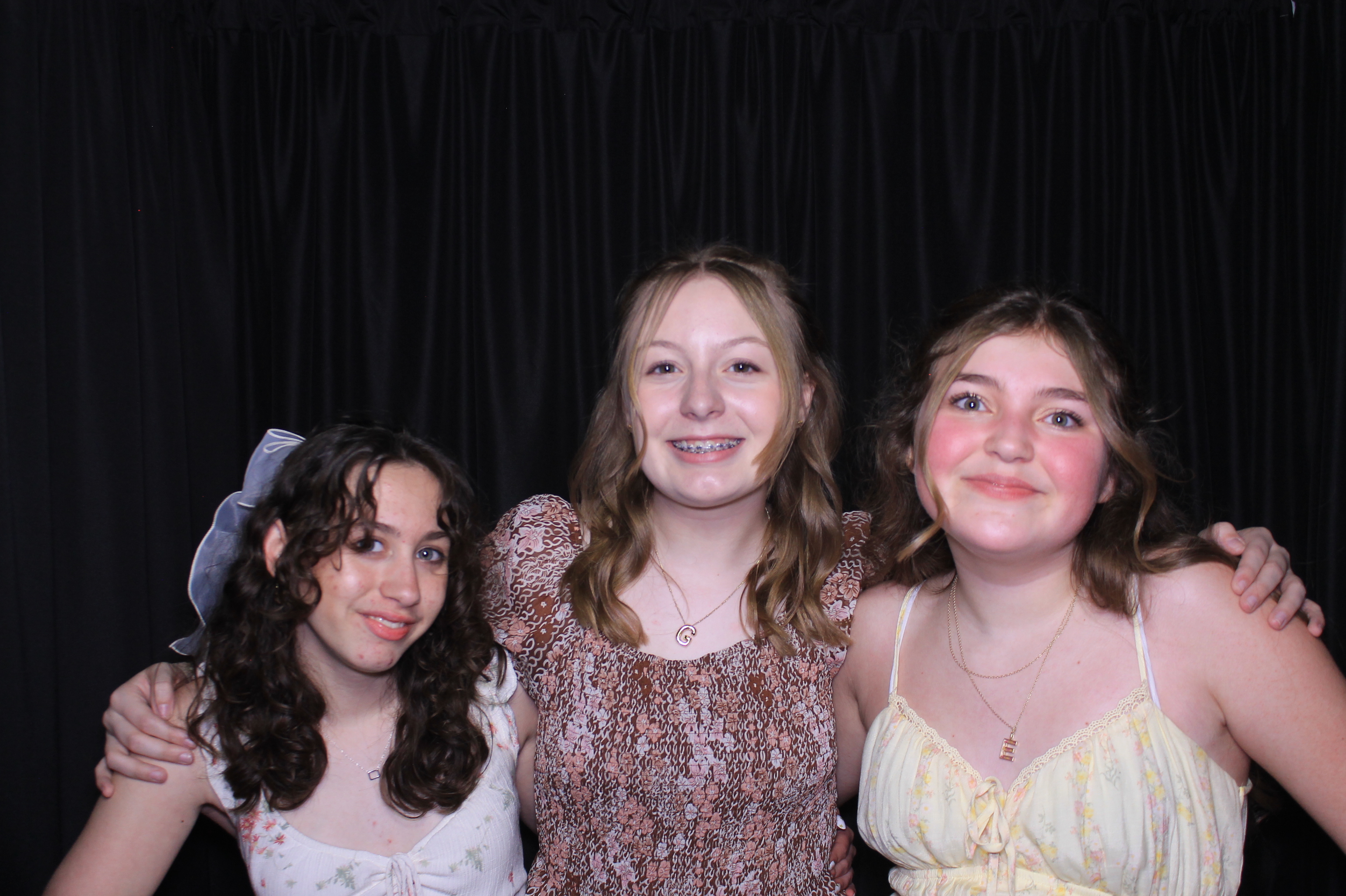 Chess Christian Middle School Western Dance | View more photos from the event at gallery.photoboothcincy.com/u/PhotoBoothCincy/Chess-Christian-Middle-School-Western-Dance