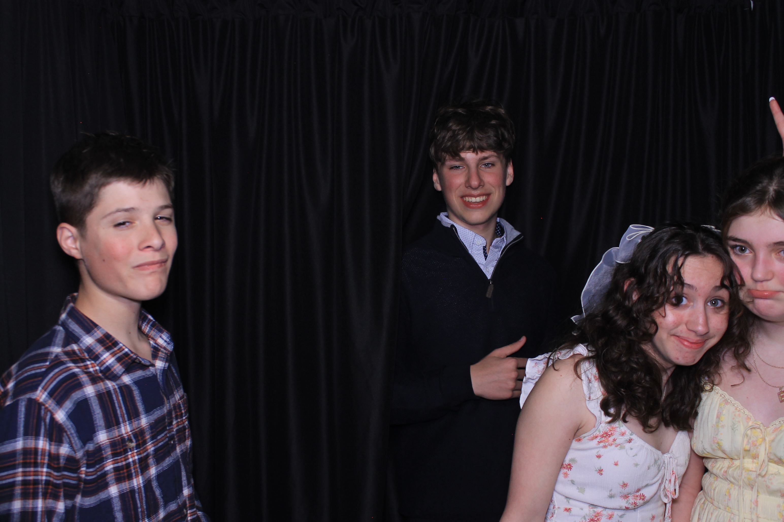 Chess Christian Middle School Western Dance | View more photos from the event at gallery.photoboothcincy.com/u/PhotoBoothCincy/Chess-Christian-Middle-School-Western-Dance