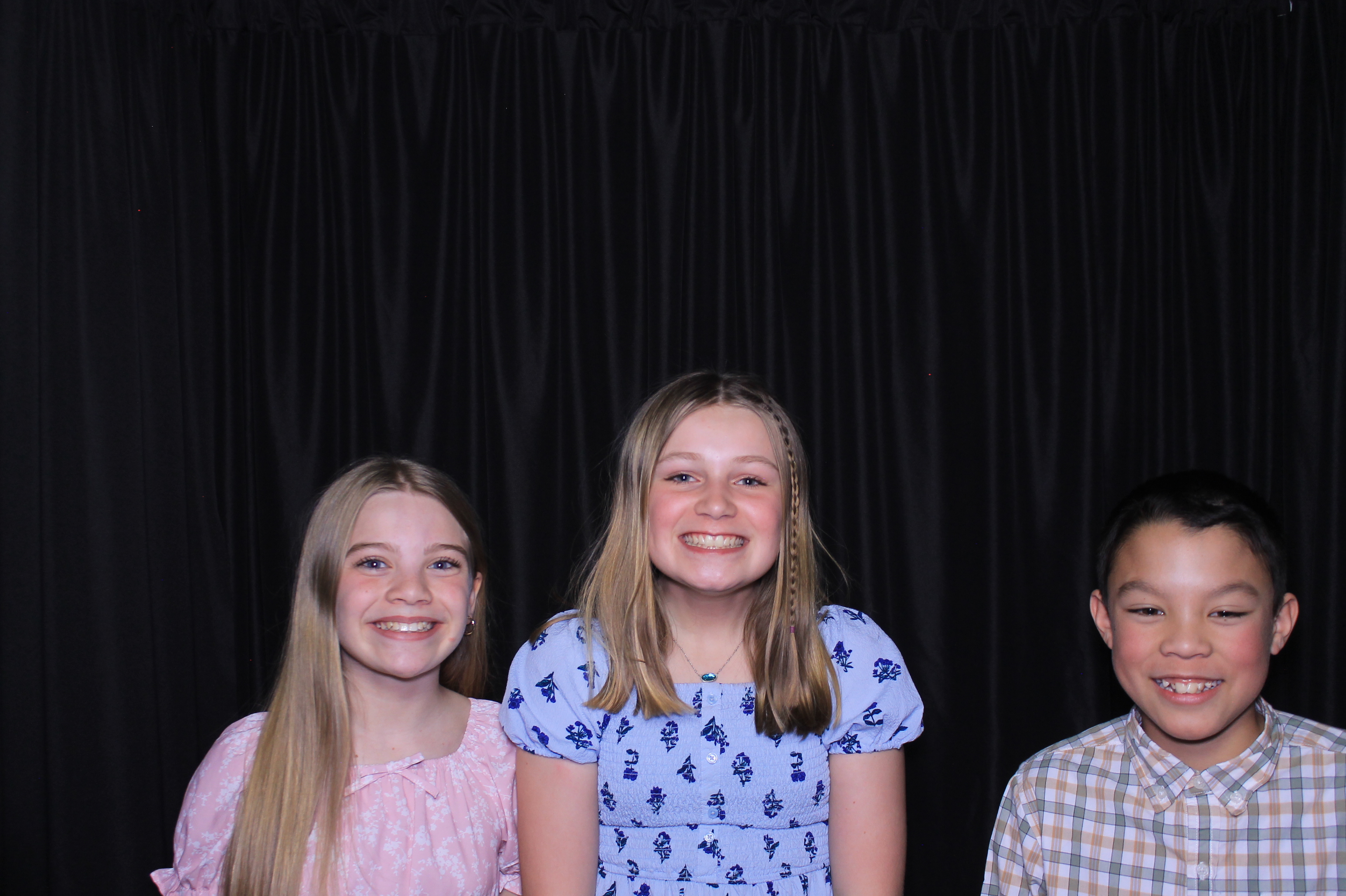 Chess Christian Middle School Western Dance | View more photos from the event at gallery.photoboothcincy.com/u/PhotoBoothCincy/Chess-Christian-Middle-School-Western-Dance