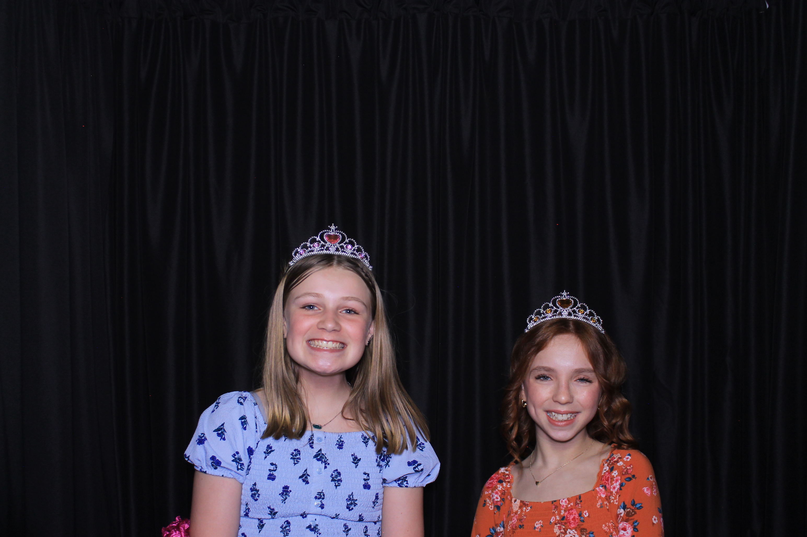 Chess Christian Middle School Western Dance | View more photos from the event at gallery.photoboothcincy.com/u/PhotoBoothCincy/Chess-Christian-Middle-School-Western-Dance