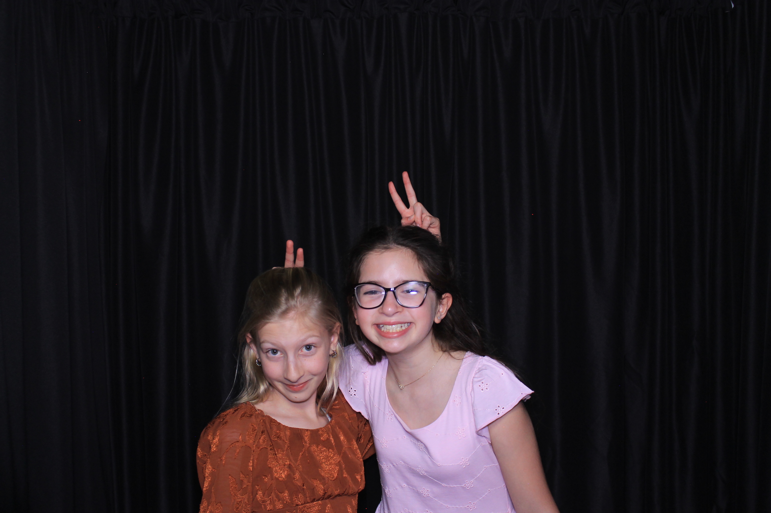 Chess Christian Middle School Western Dance | View more photos from the event at gallery.photoboothcincy.com/u/PhotoBoothCincy/Chess-Christian-Middle-School-Western-Dance