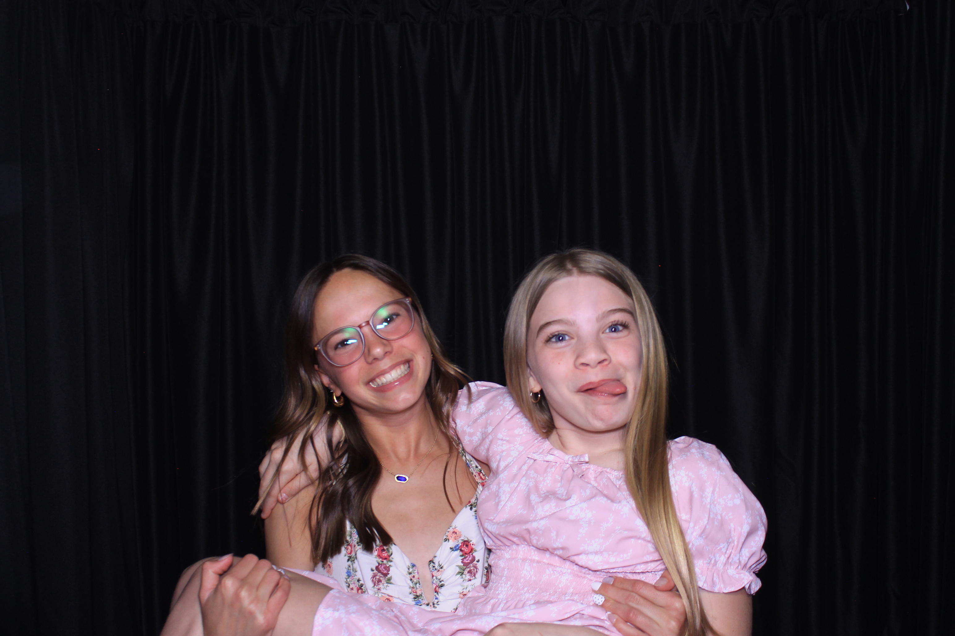Chess Christian Middle School Western Dance | View more photos from the event at gallery.photoboothcincy.com/u/PhotoBoothCincy/Chess-Christian-Middle-School-Western-Dance