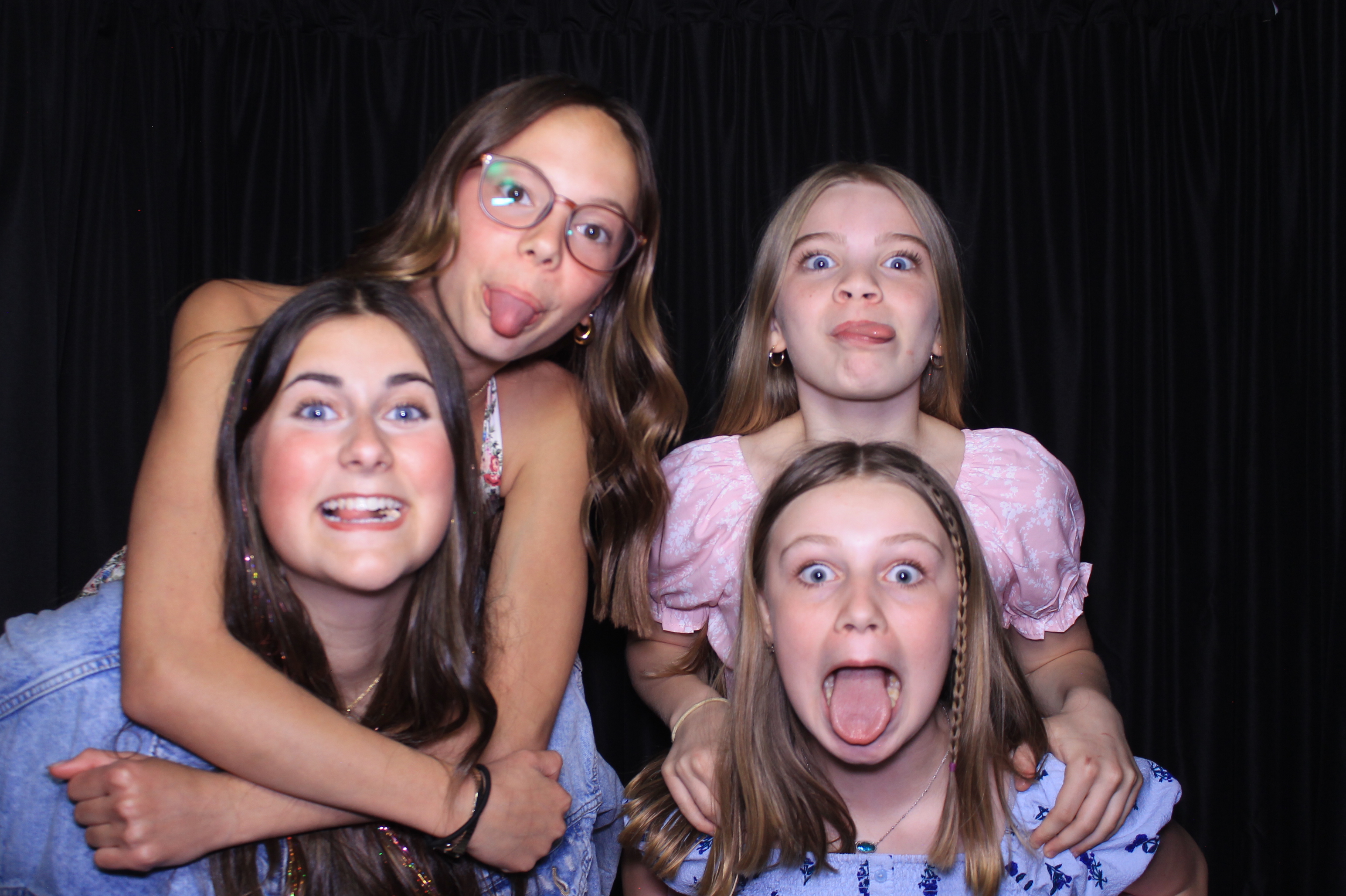 Chess Christian Middle School Western Dance | View more photos from the event at gallery.photoboothcincy.com/u/PhotoBoothCincy/Chess-Christian-Middle-School-Western-Dance