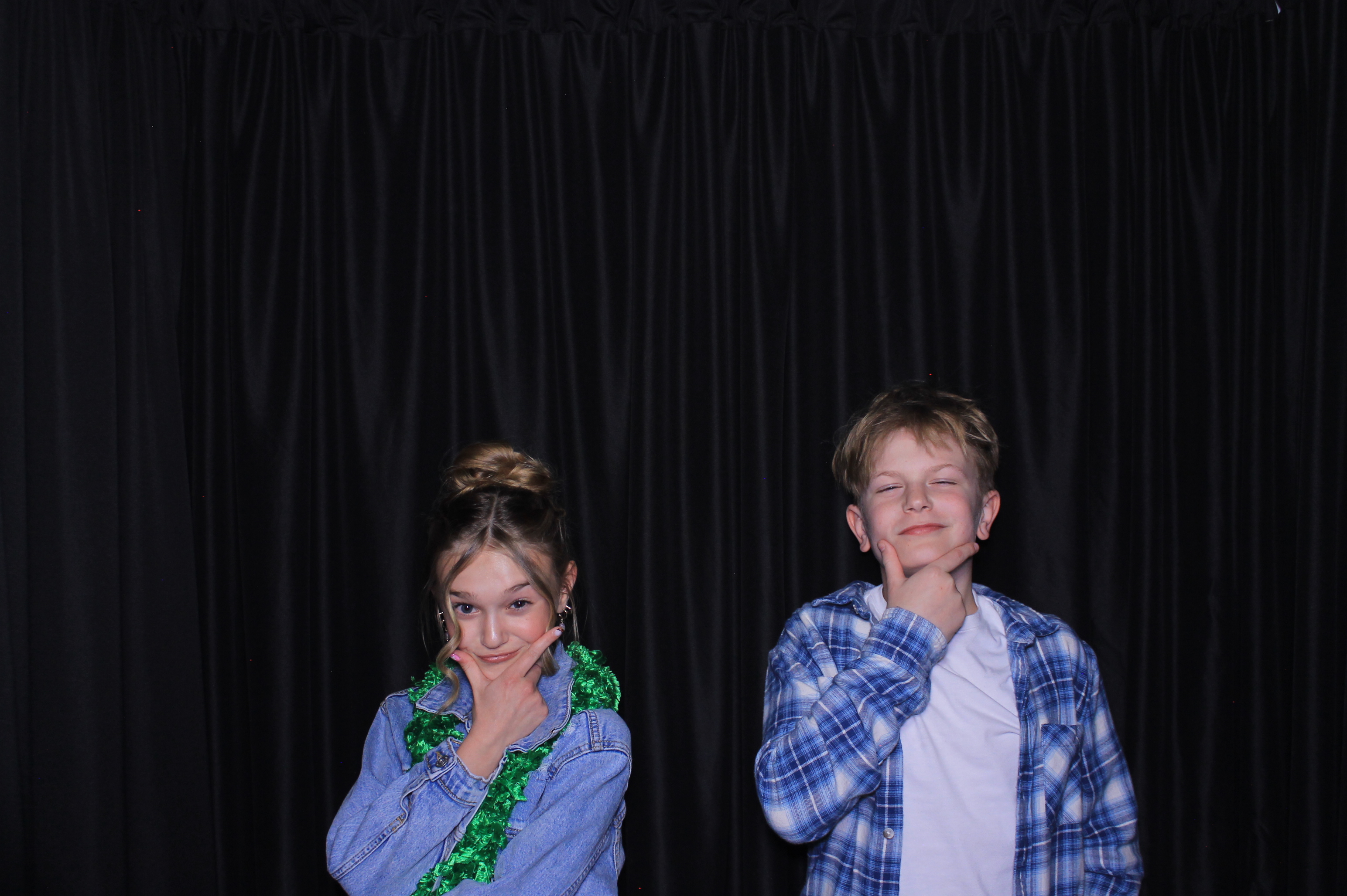 Chess Christian Middle School Western Dance | View more photos from the event at gallery.photoboothcincy.com/u/PhotoBoothCincy/Chess-Christian-Middle-School-Western-Dance