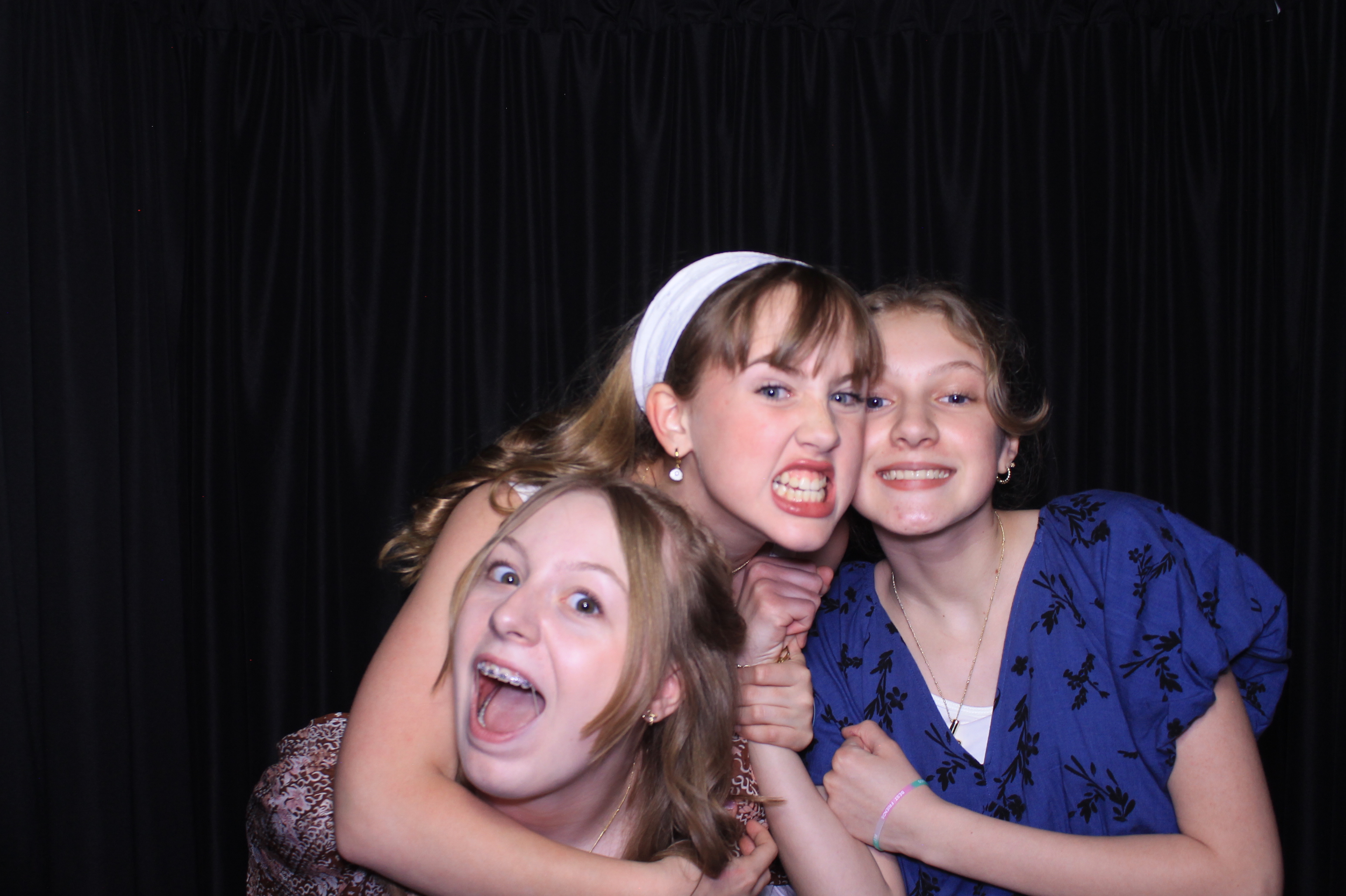 Chess Christian Middle School Western Dance | View more photos from the event at gallery.photoboothcincy.com/u/PhotoBoothCincy/Chess-Christian-Middle-School-Western-Dance