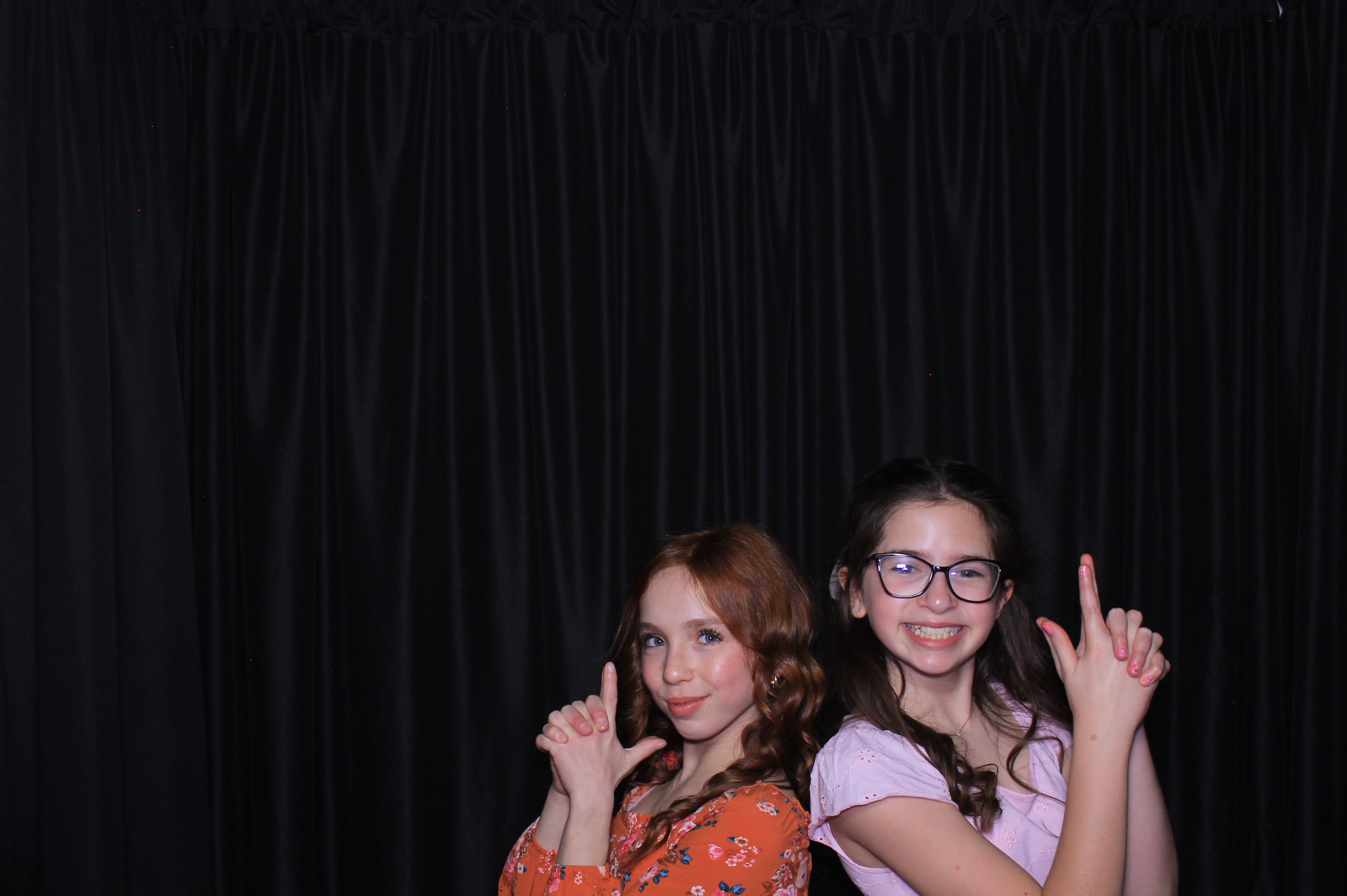 Chess Christian Middle School Western Dance | View more photos from the event at gallery.photoboothcincy.com/u/PhotoBoothCincy/Chess-Christian-Middle-School-Western-Dance