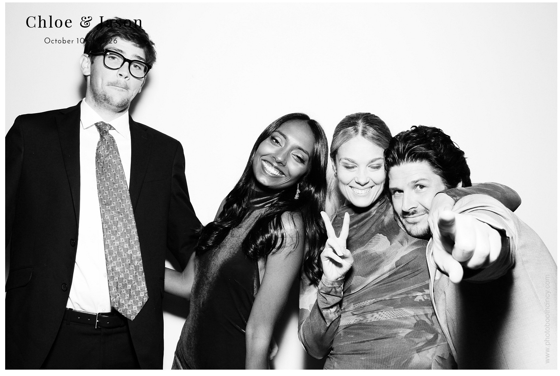 Chloe & Jason Wedding | View more photos from the event at gallery.photoboothcincy.com/u/PhotoBoothCincy/Chloe-Jason-Wedding