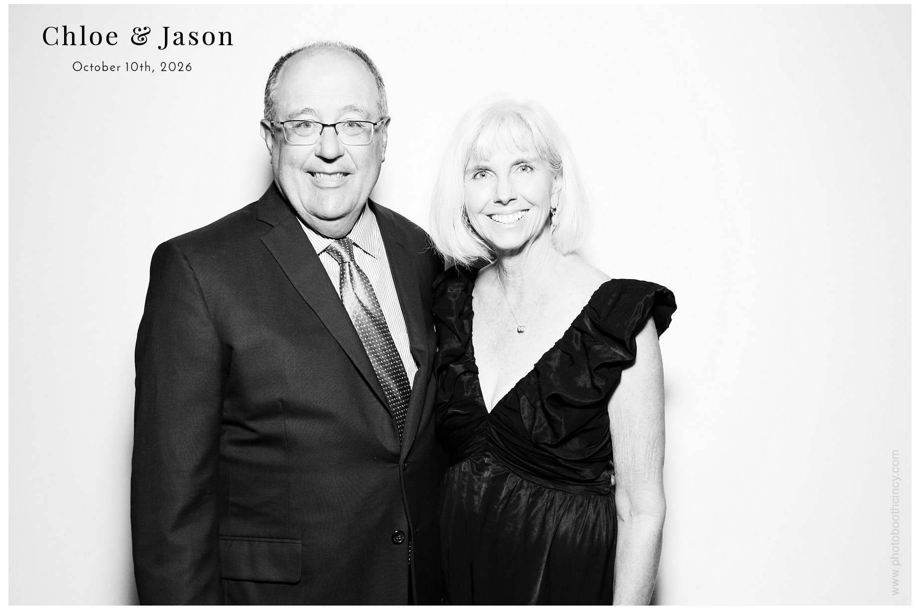 Chloe & Jason Wedding | View more photos from the event at gallery.photoboothcincy.com/u/PhotoBoothCincy/Chloe-Jason-Wedding