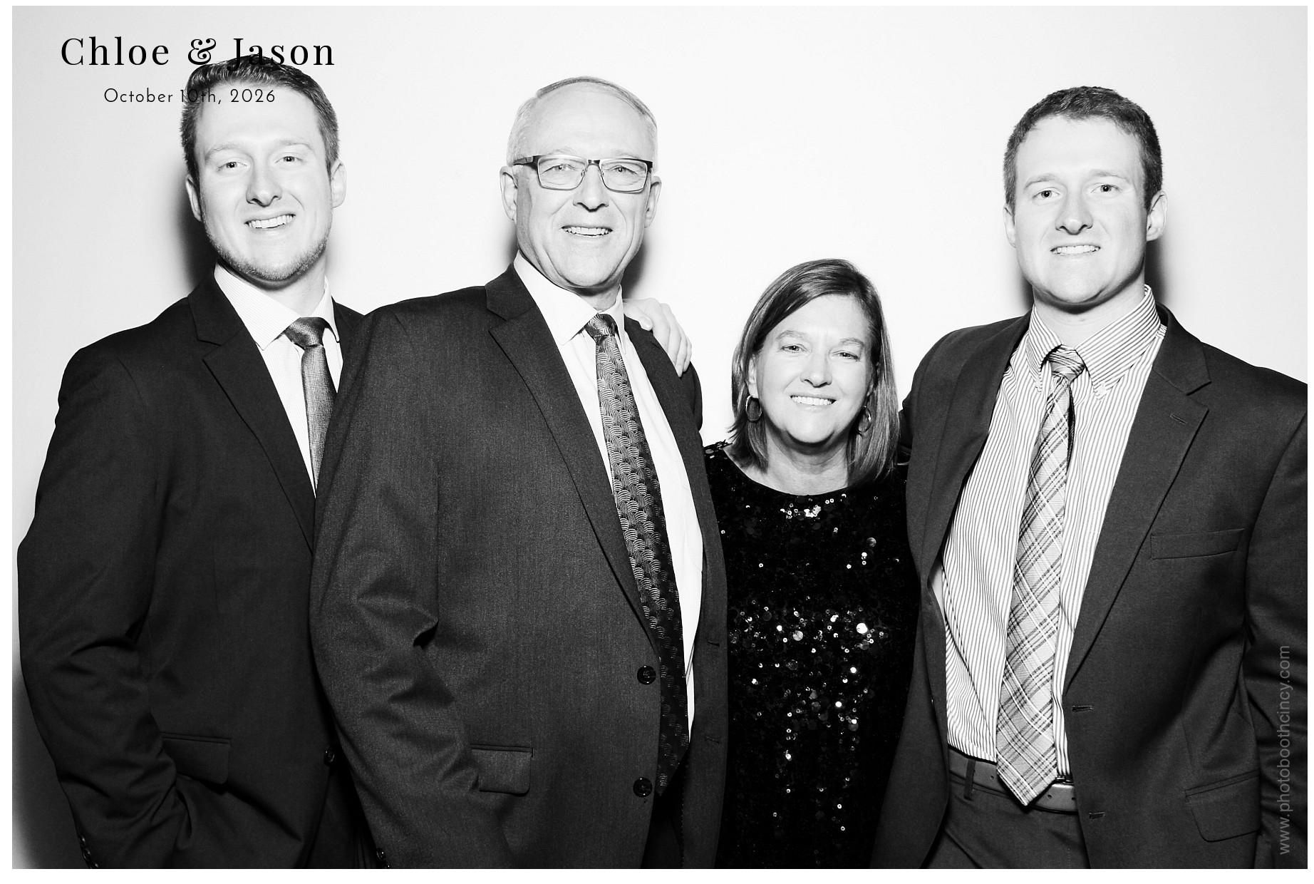 Chloe & Jason Wedding | View more photos from the event at gallery.photoboothcincy.com/u/PhotoBoothCincy/Chloe-Jason-Wedding