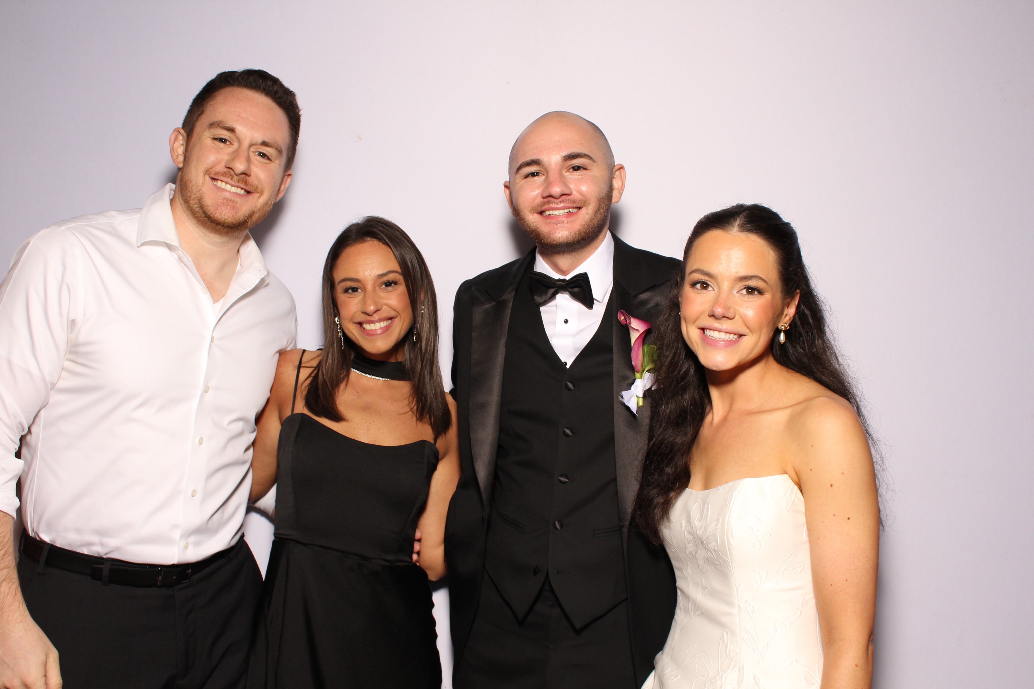 Chloe & Jason Wedding | View more photos from the event at gallery.photoboothcincy.com/u/PhotoBoothCincy/Chloe-Jason-Wedding