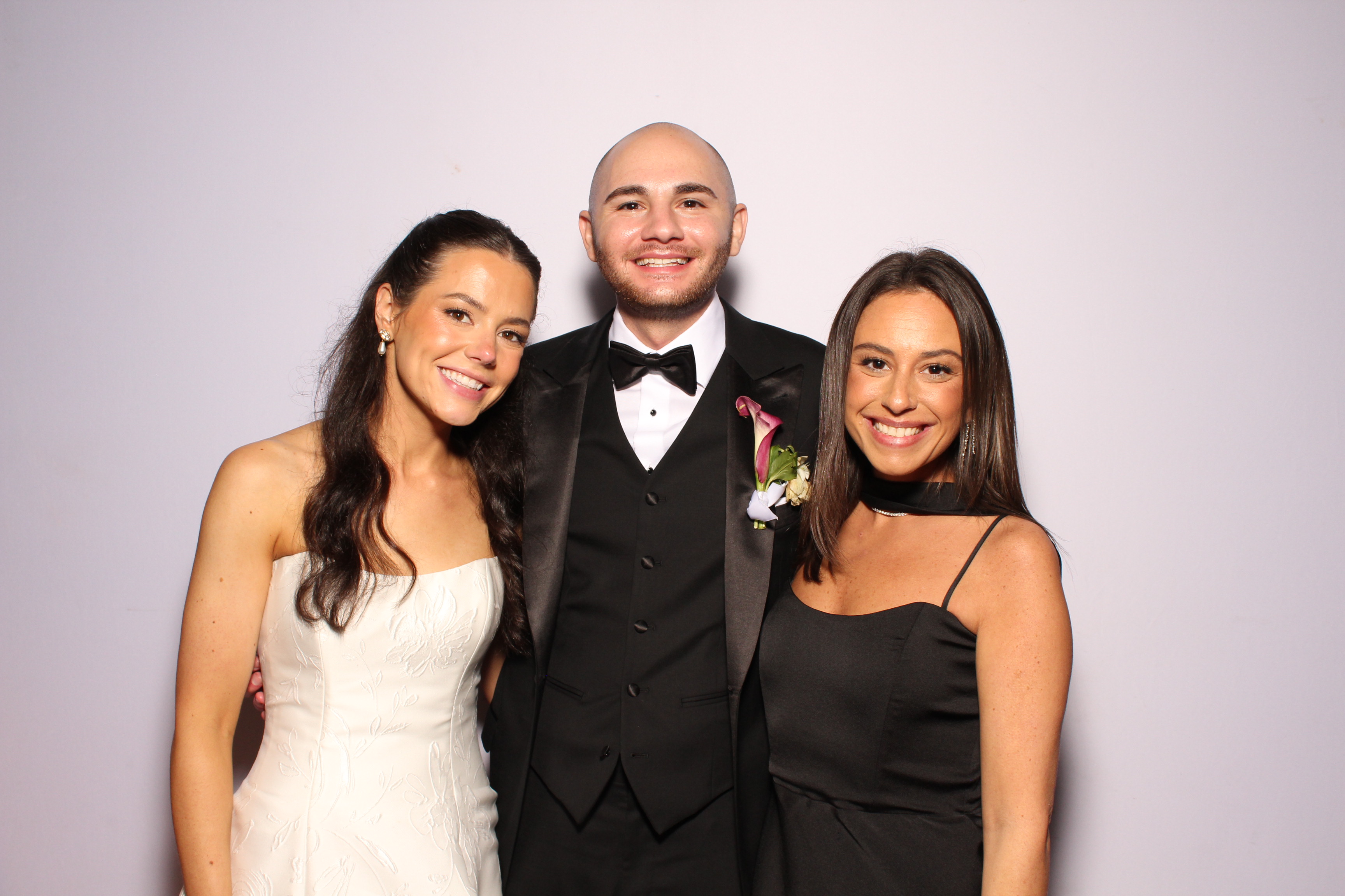 Chloe & Jason Wedding | View more photos from the event at gallery.photoboothcincy.com/u/PhotoBoothCincy/Chloe-Jason-Wedding