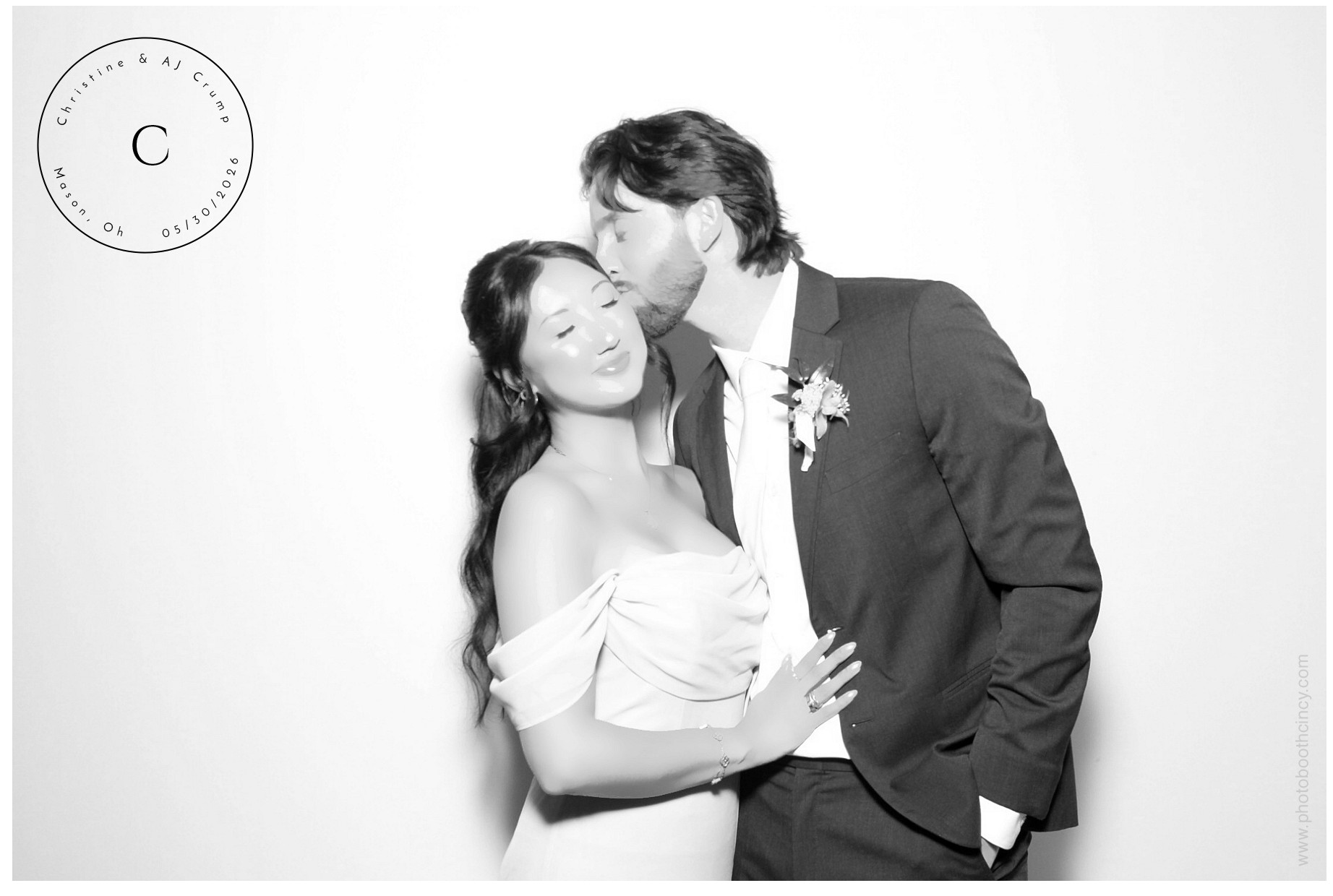 Christine & AJ  | View more photos from the event at gallery.photoboothcincy.com/u/PhotoBoothCincy/Christine-AJ