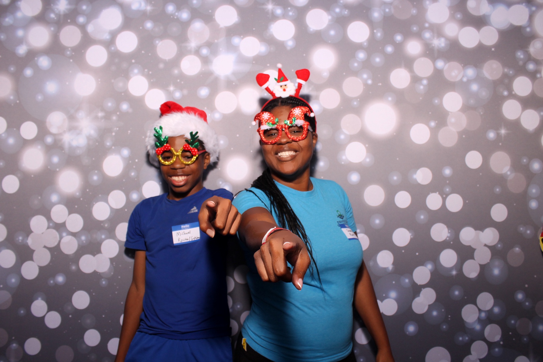 Christmas in July!! | View more photos from the event at gallery.photoboothcincy.com/u/PhotoBoothCincy/Christmas-in-July