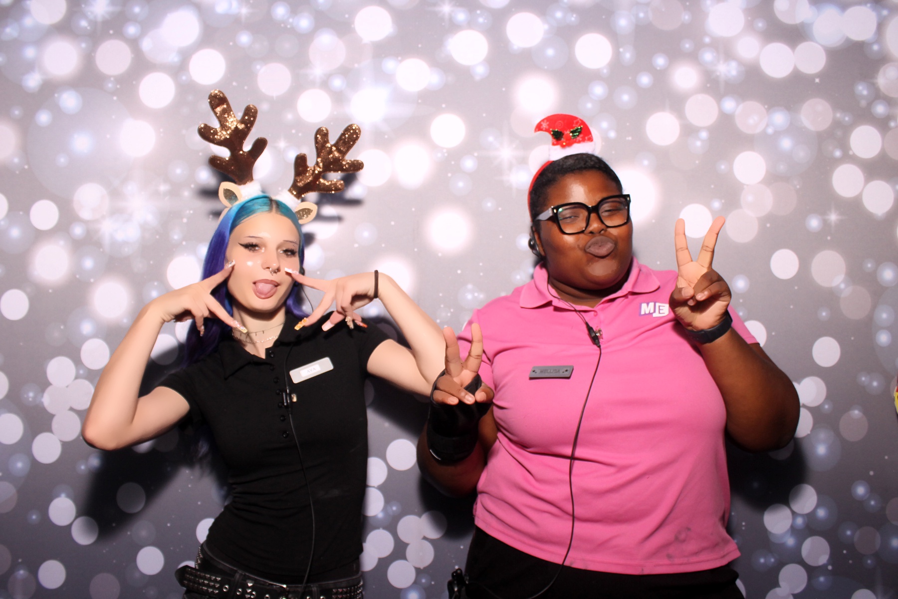 Christmas in July!! | View more photos from the event at gallery.photoboothcincy.com/u/PhotoBoothCincy/Christmas-in-July