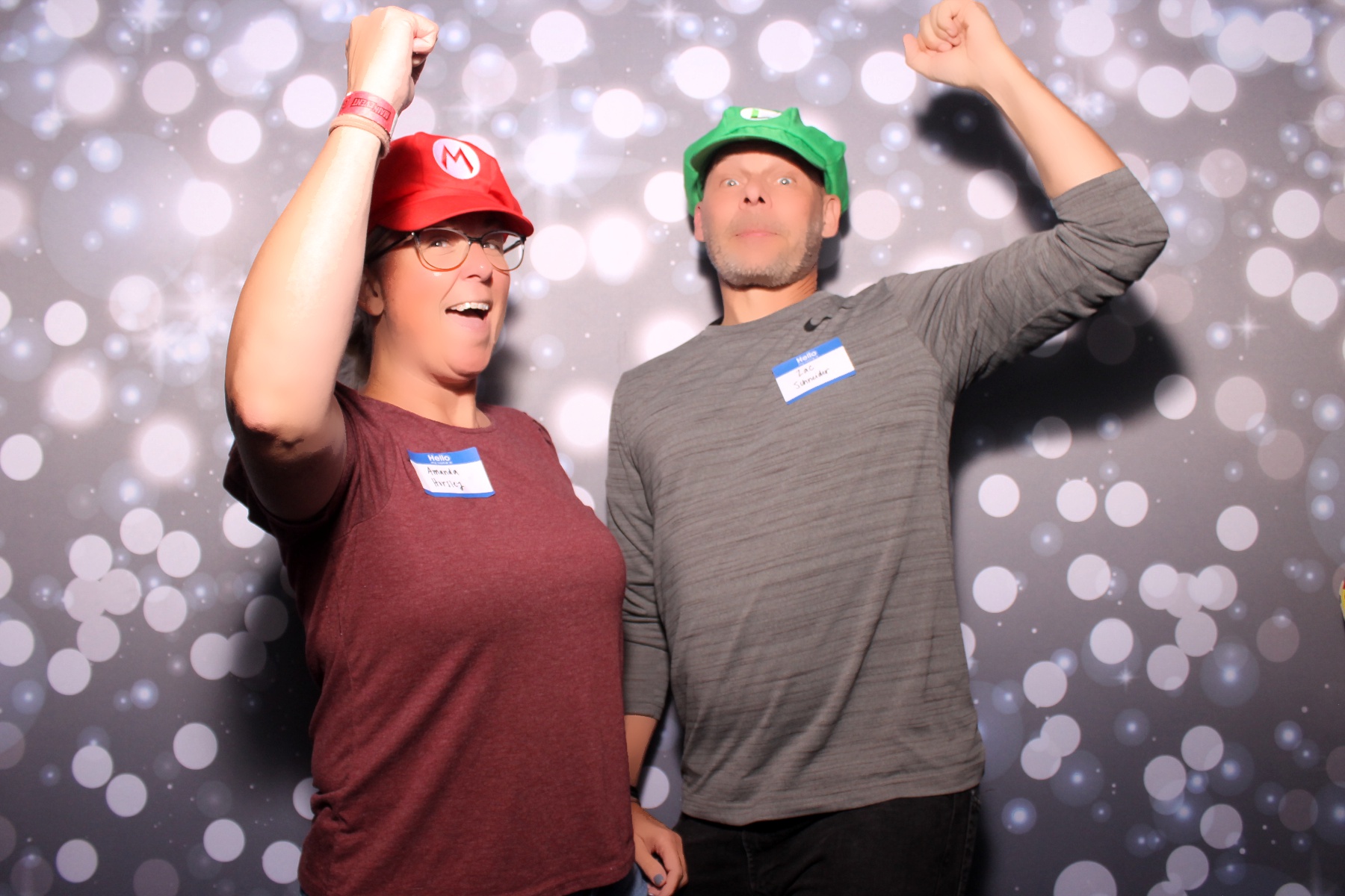Christmas in July!! | View more photos from the event at gallery.photoboothcincy.com/u/PhotoBoothCincy/Christmas-in-July