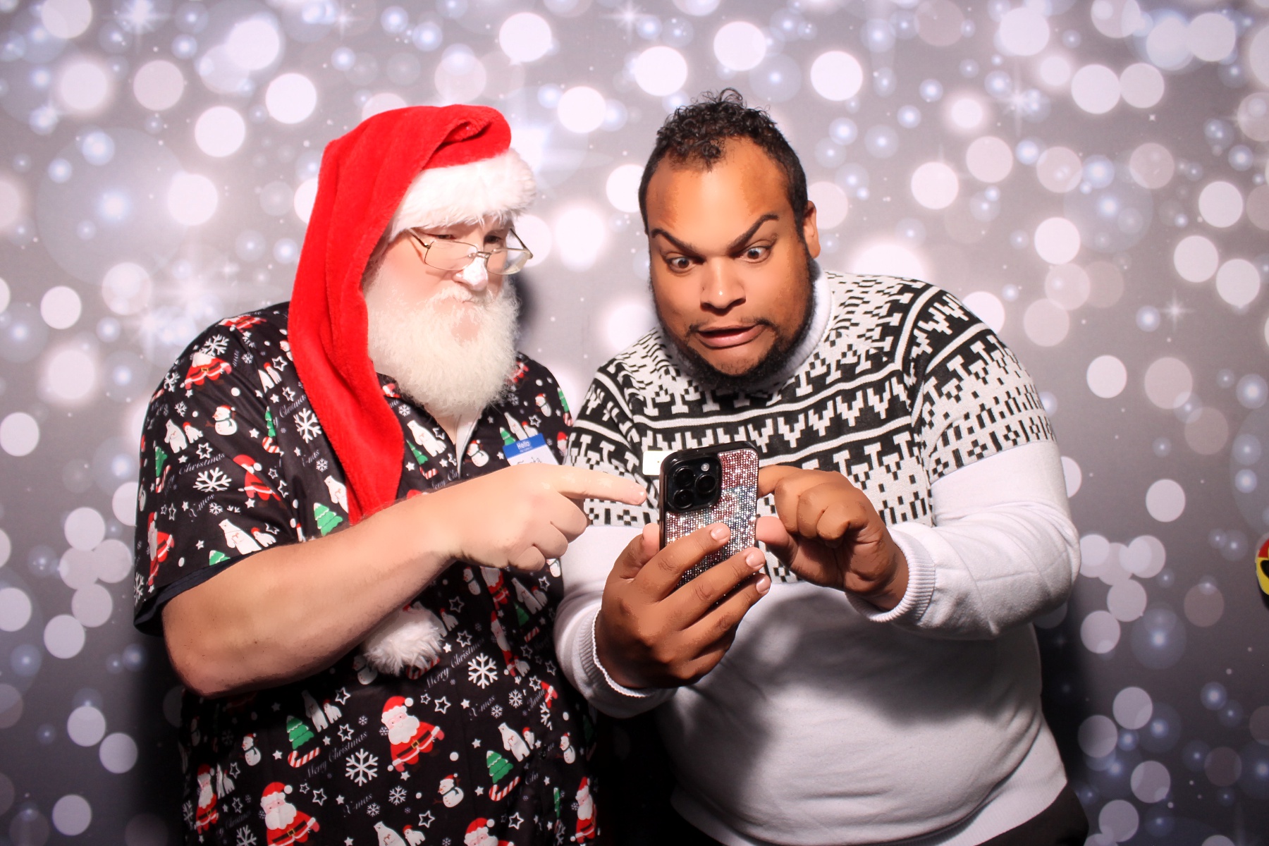 Christmas in July!! | View more photos from the event at gallery.photoboothcincy.com/u/PhotoBoothCincy/Christmas-in-July
