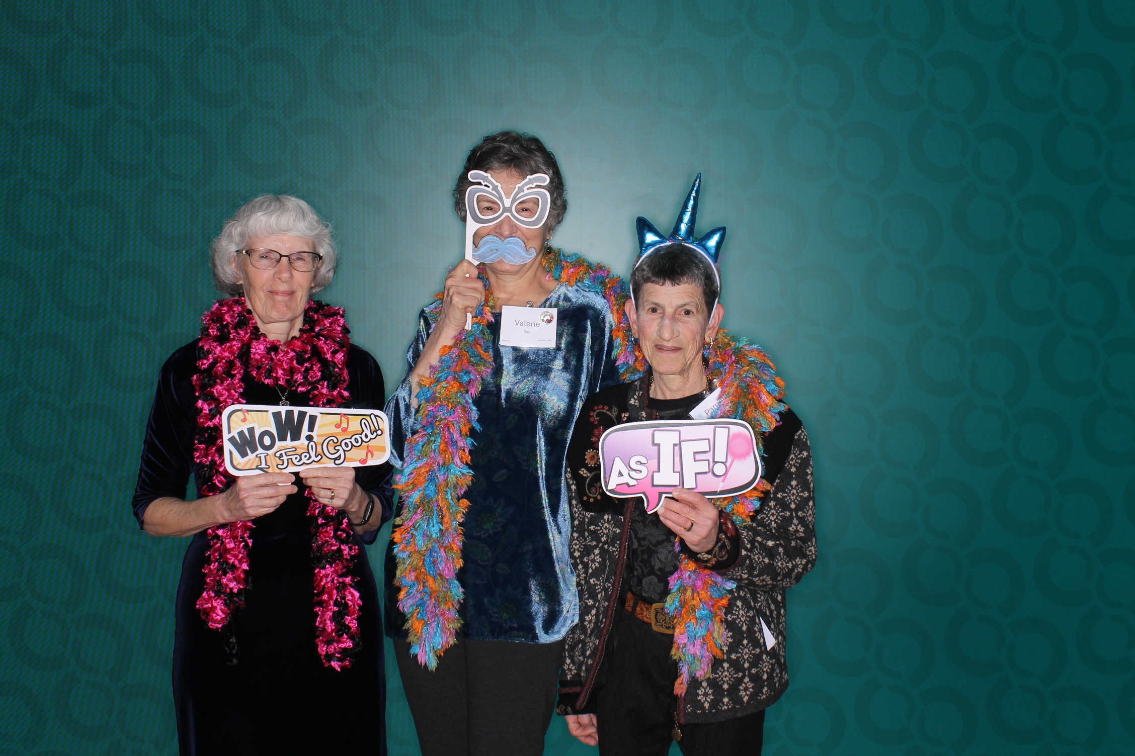 Cincinnati Children's Medical Staff and Alumni Dinner | View more photos from the event at gallery.photoboothcincy.com/u/PhotoBoothCincy/Cincinnati-Childrens-Medical-Staff-and-Alumni-Dinner