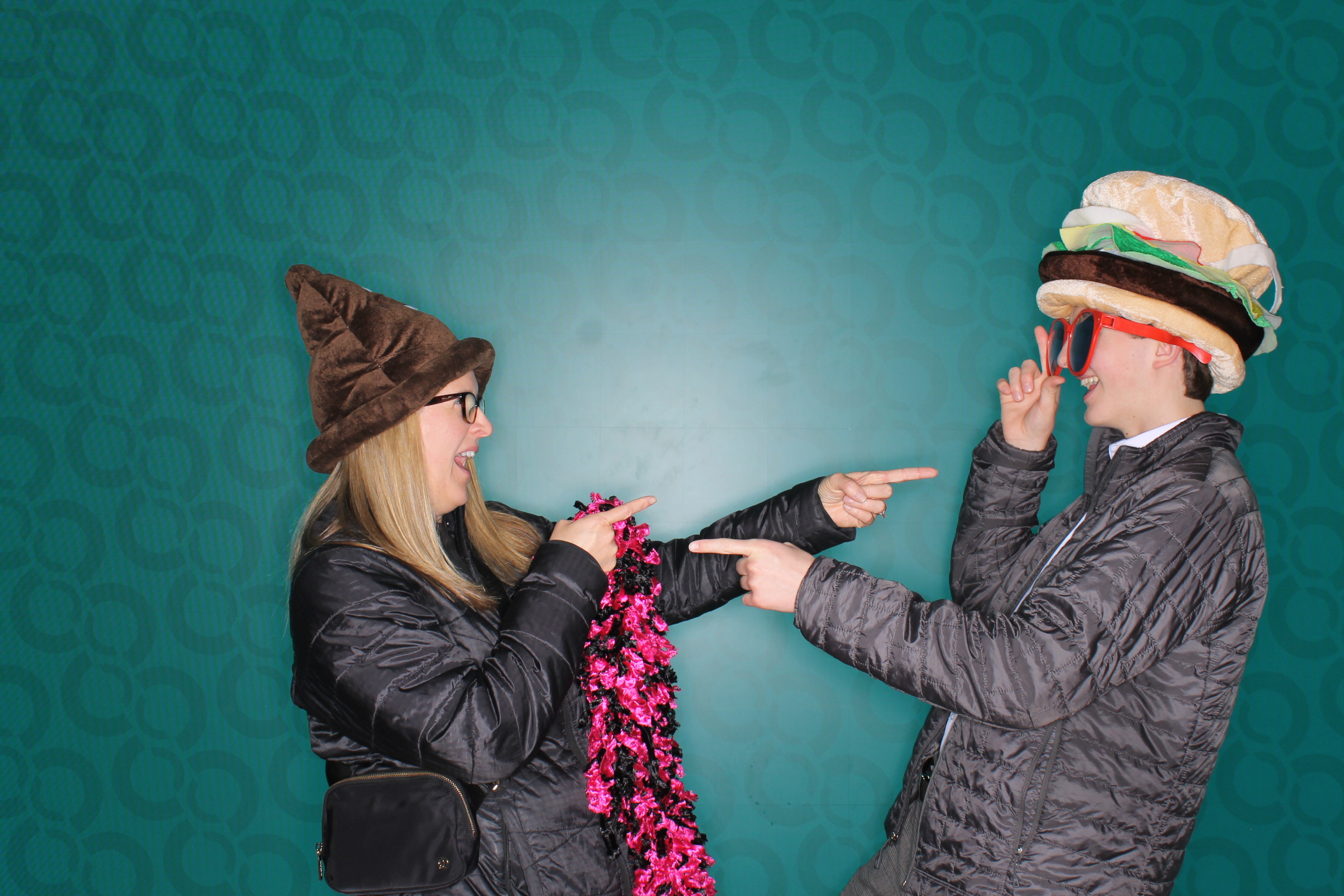 Cincinnati Children's Medical Staff and Alumni Dinner | View more photos from the event at gallery.photoboothcincy.com/u/PhotoBoothCincy/Cincinnati-Childrens-Medical-Staff-and-Alumni-Dinner