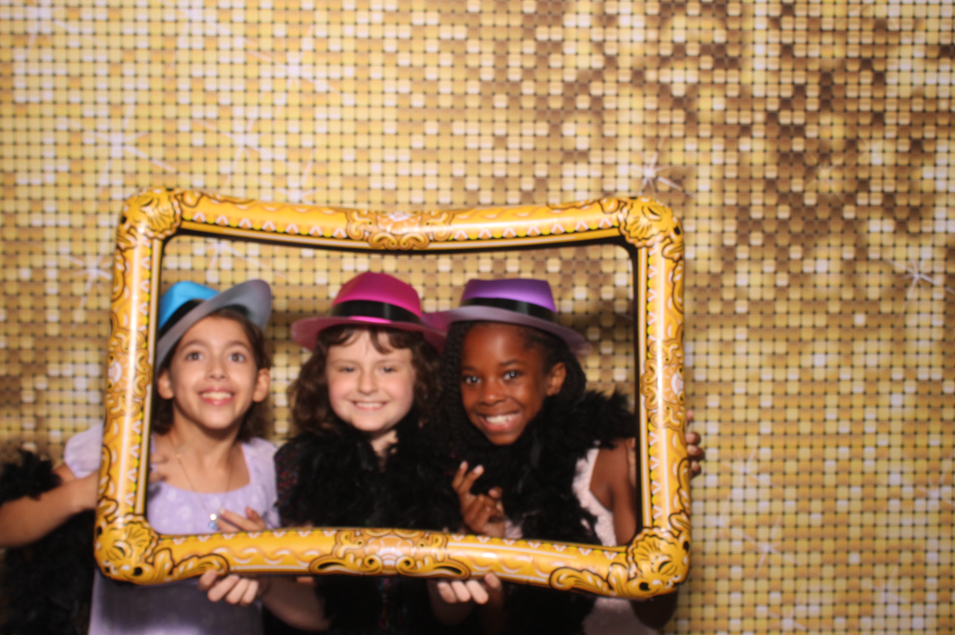 Clementine’s Bat Mitzvah | View more photos from the event at gallery.photoboothcincy.com/u/PhotoBoothCincy/Clementine’s-Bat-Mitzvah