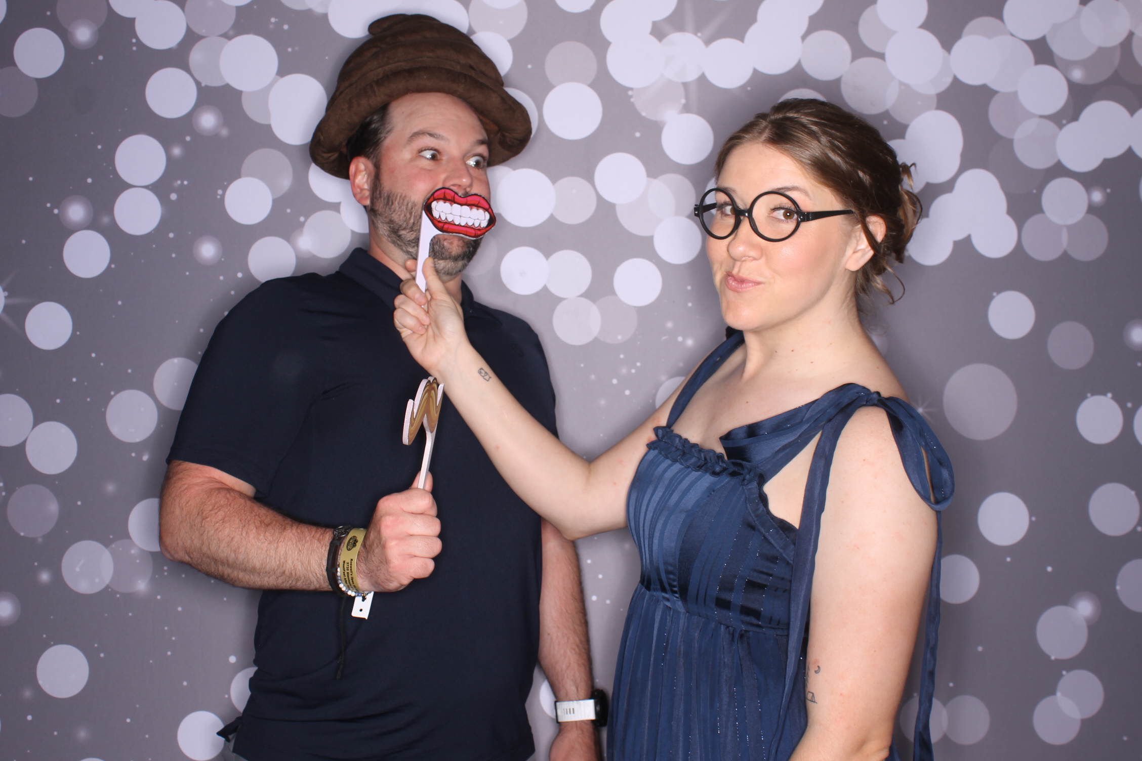 Cody & Alecia | View more photos from the event at gallery.photoboothcincy.com/u/PhotoBoothCincy/Cody-Alecia